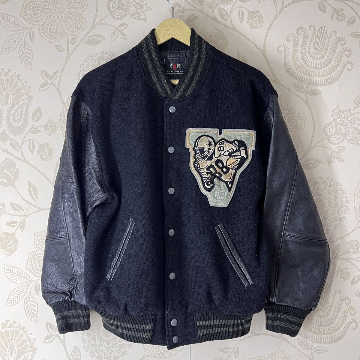 Leather × Vintage Vintage Quilted Leather Letterman Varsity Jacket By VAN Size US L / EU 52-54 / 3 - 1 Thumbnail
