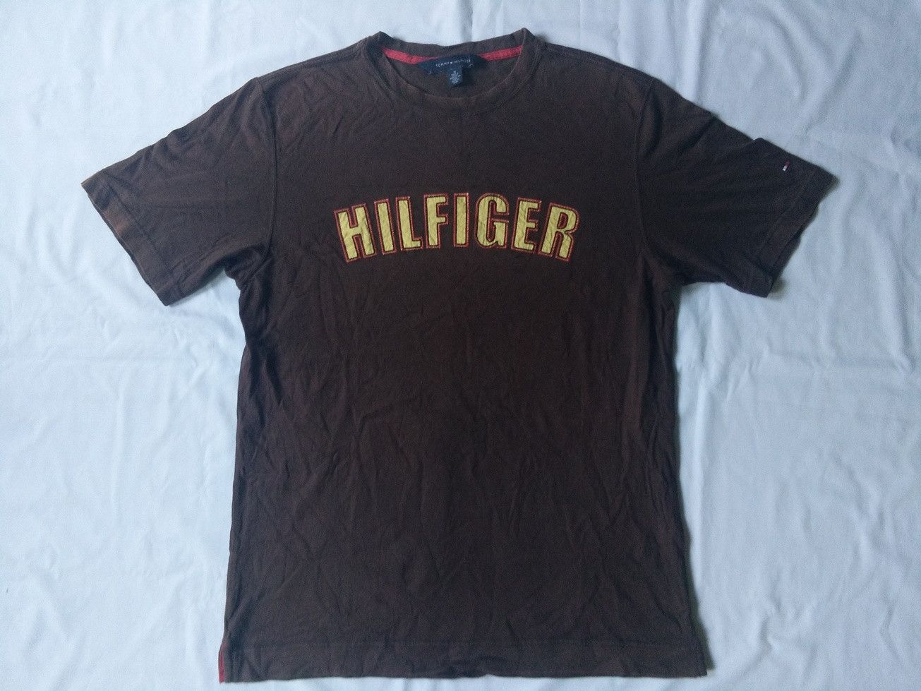 Tommy Hilfiger TOMMY HILFIGER SPELL OUT TEE Size US M / EU 48-50 / 2 - 1 Thumbnail