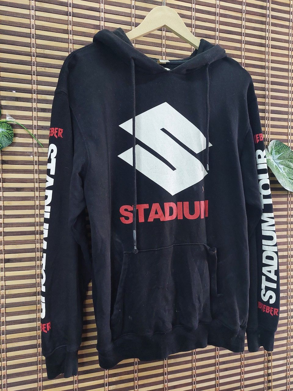 Band Tees × Justin Bieber Justin Bieber Stadium Tour 2017 Concert Hoodie Size US M / EU 48-50 / 2 - 7 Thumbnail