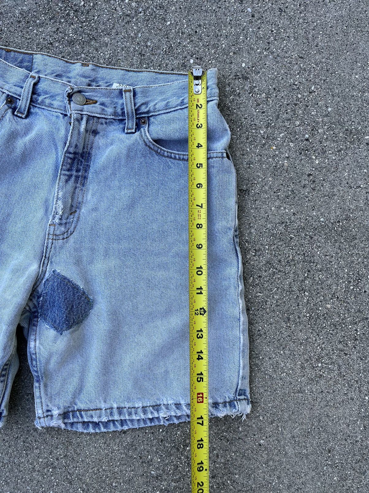 Levi's × Vintage Vintage Levi’s 550 Jean Shorts 2001 Jorts Relaxed Fit Denim Size US 28 / EU 44 - 7 Thumbnail