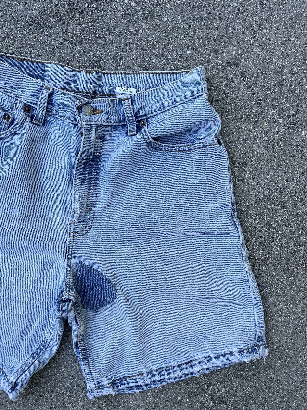 Levi's × Vintage Vintage Levi’s 550 Jean Shorts 2001 Jorts Relaxed Fit Denim Size US 28 / EU 44 - 8 Thumbnail