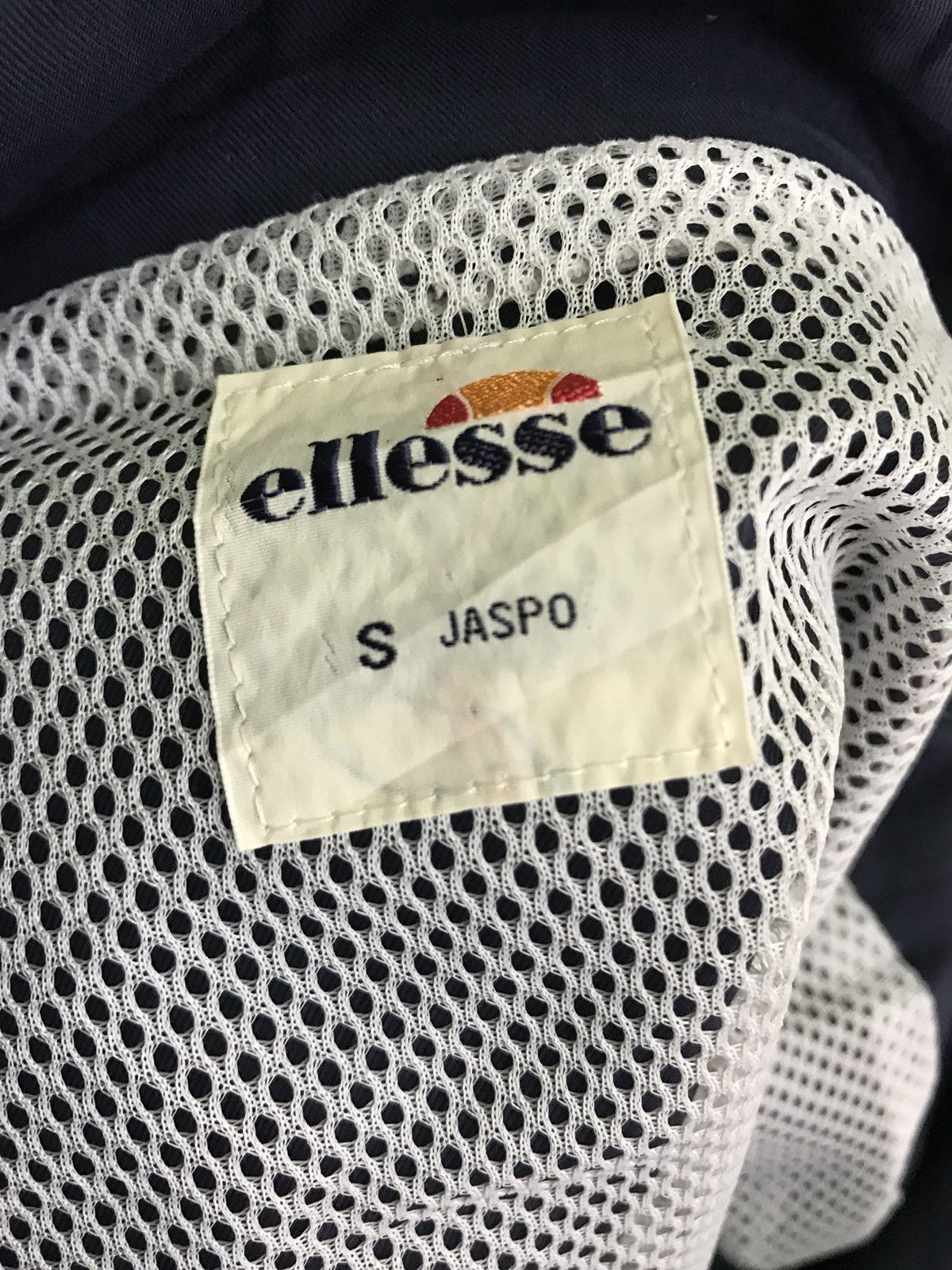 Ellesse × Vintage Vintage Ellesse Spell Out Embroidered Hooded Windbreaker Size US S / EU 44-46 / 1 - 7 Thumbnail