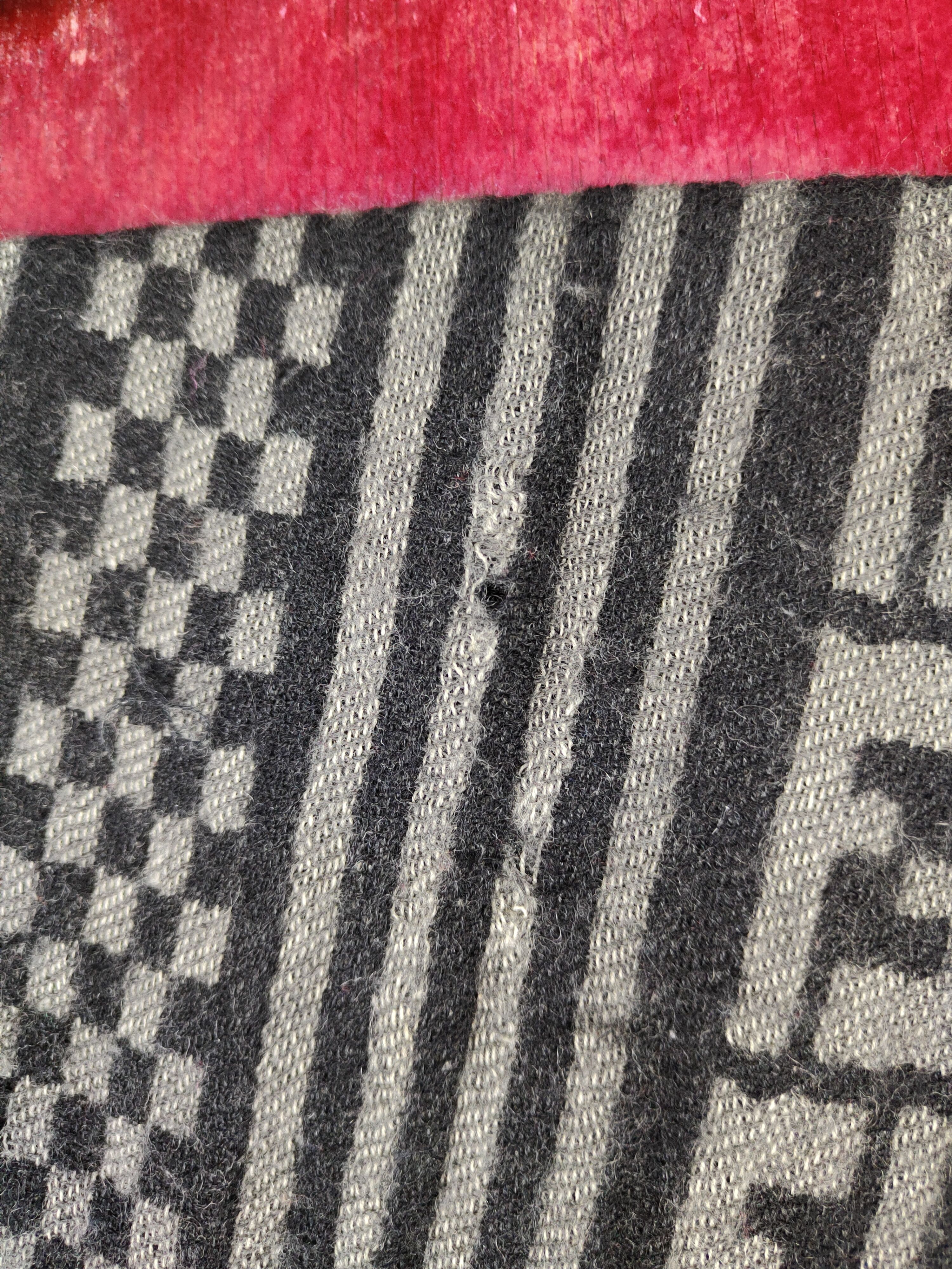 Fendi Fendi Black Muffler Scarves #S1046 Size ONE SIZE - 8 Thumbnail