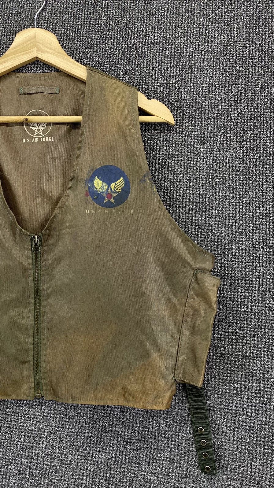 Vintage Vintage U.S Air Force Military Training Field Vest Size US M / EU 48-50 / 2 - 4 Thumbnail