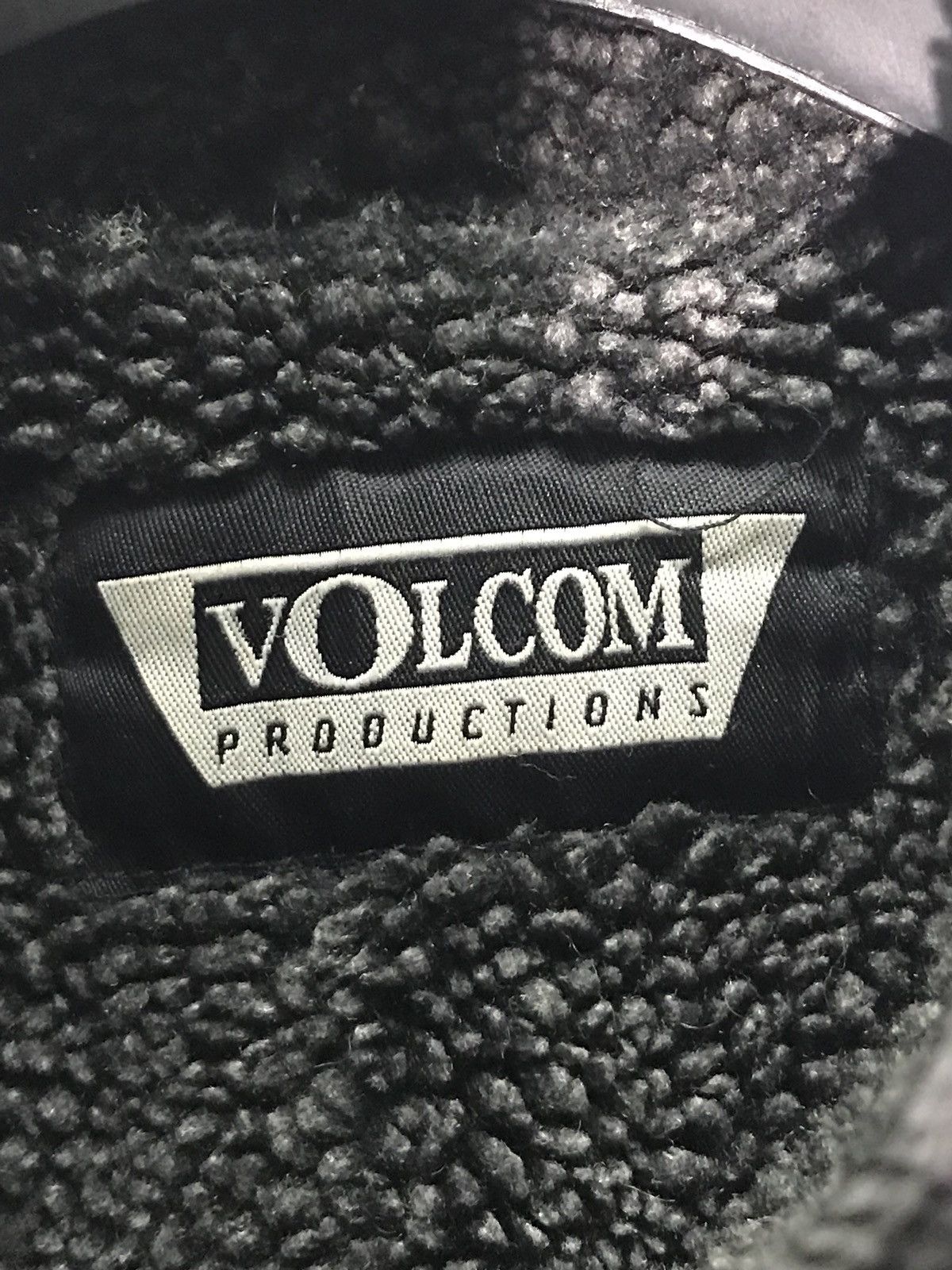 Volcom Volcom Big Logo Spell Out Embroidered Windbreaker Jacket Size US XL / EU 56 / 4 - 6 Thumbnail