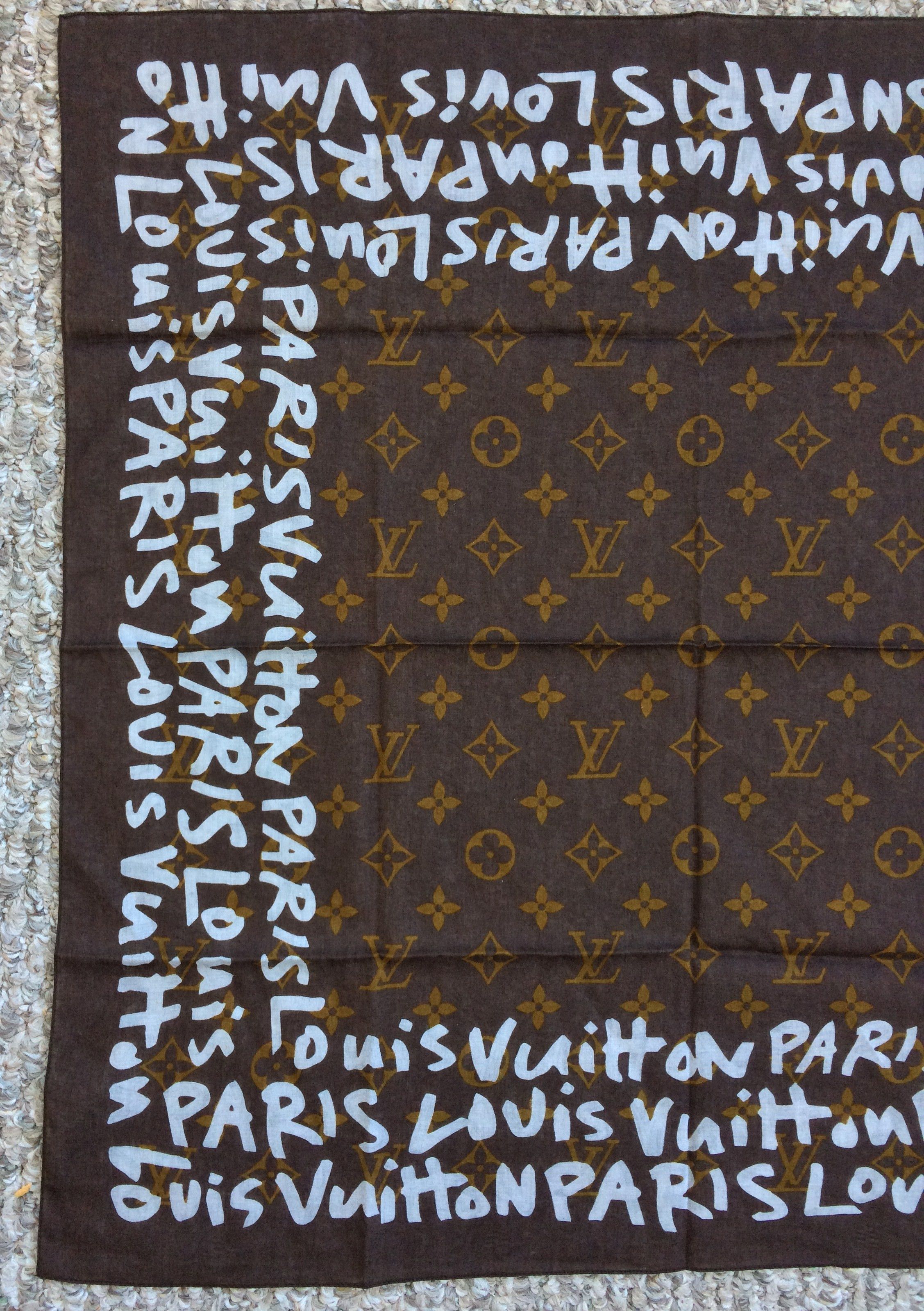 Louis Vuitton × Takashi Murakami NEW S/S 2001 Louis Vuitton Sprouse Monogram Graffiti Scarf Size ONE SIZE - 2 Thumbnail