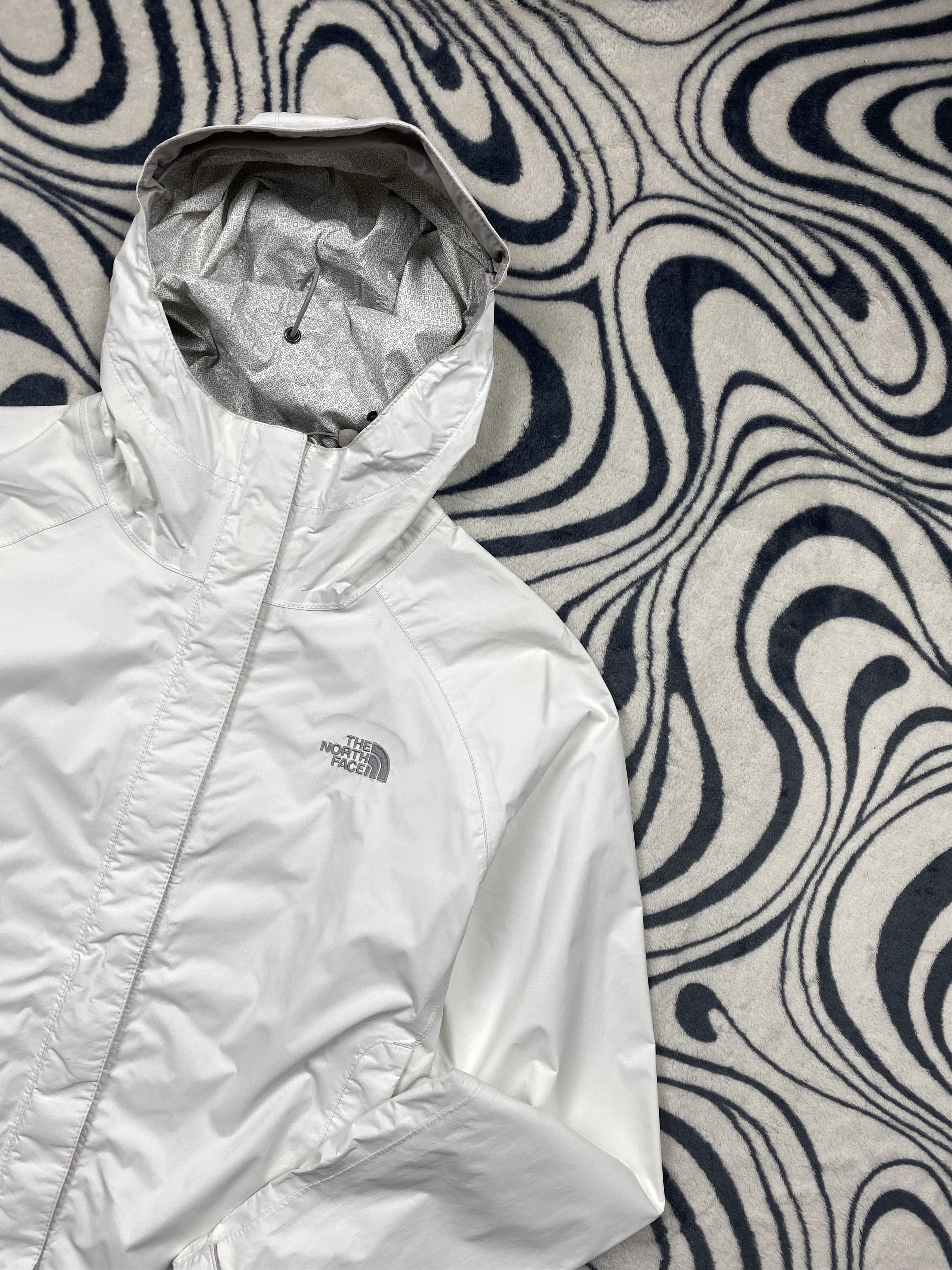 The North Face The North Face HyVent Womens Waterproof Jacket TNF Size M / US 6-8 / IT 42-44 - 2 Thumbnail