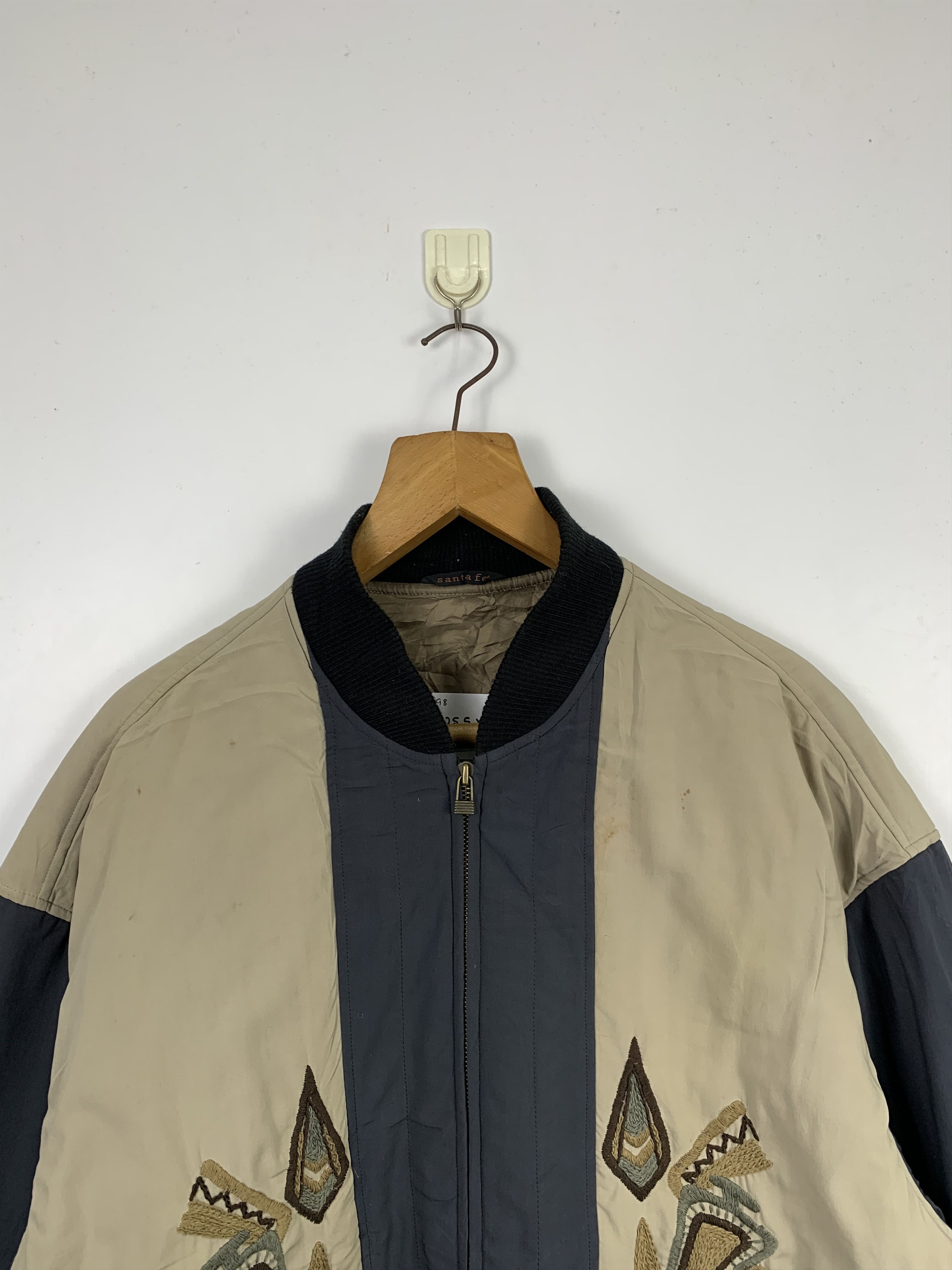 Japanese Brand Vintage SANTAFE Native Navajo Pattern Bombers Jacket J0398 Size US M / EU 48-50 / 2 - 2 Thumbnail