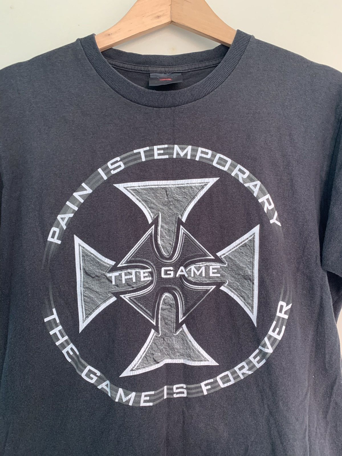 Vintage × WWE × WWF Vintage WWE The Game Pain Is Temporary Size US M / EU 48-50 / 2 - 4 Thumbnail