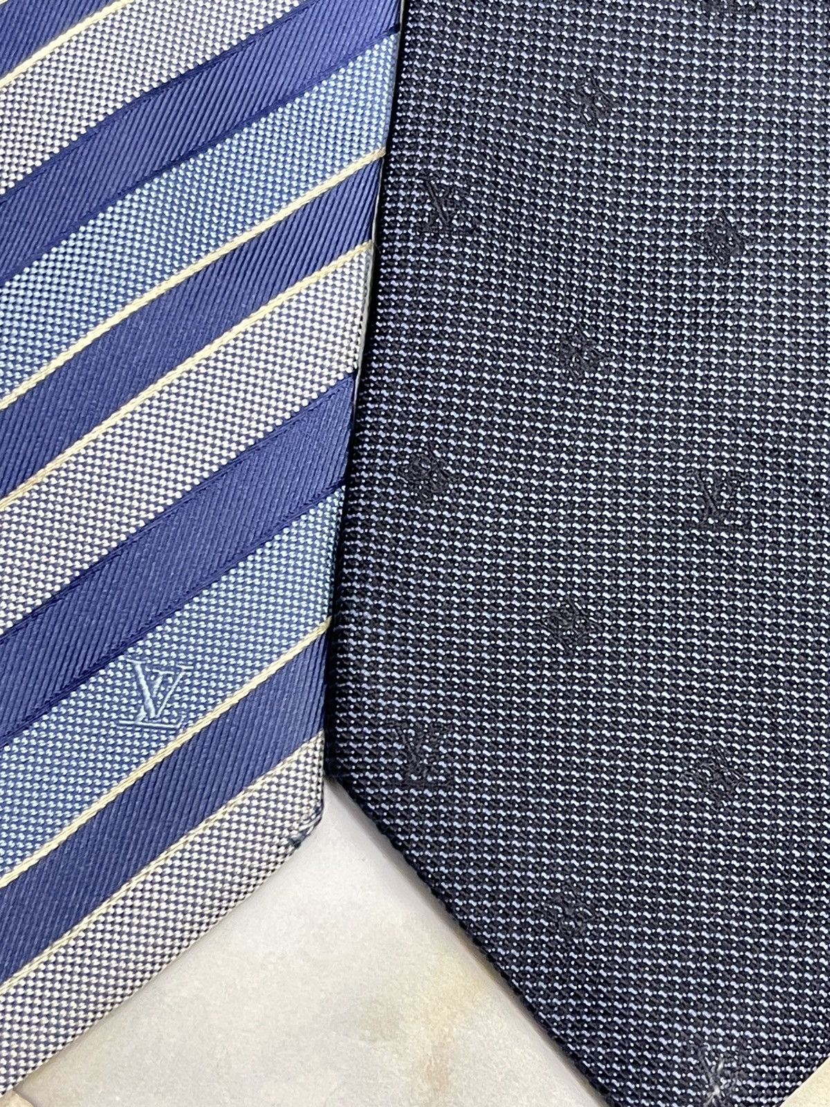 Louis Vuitton LOUIS VUITTON 100% SILK MONOGRAM TIES Size ONE SIZE - 11 Thumbnail