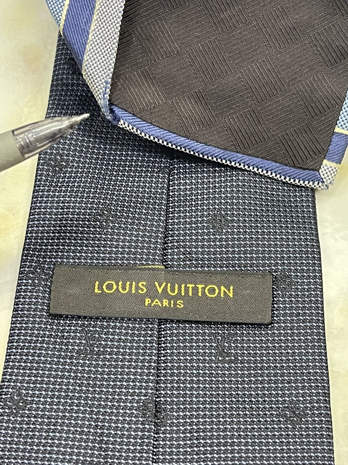 Louis Vuitton LOUIS VUITTON 100% SILK MONOGRAM TIES Size ONE SIZE - 10 Thumbnail