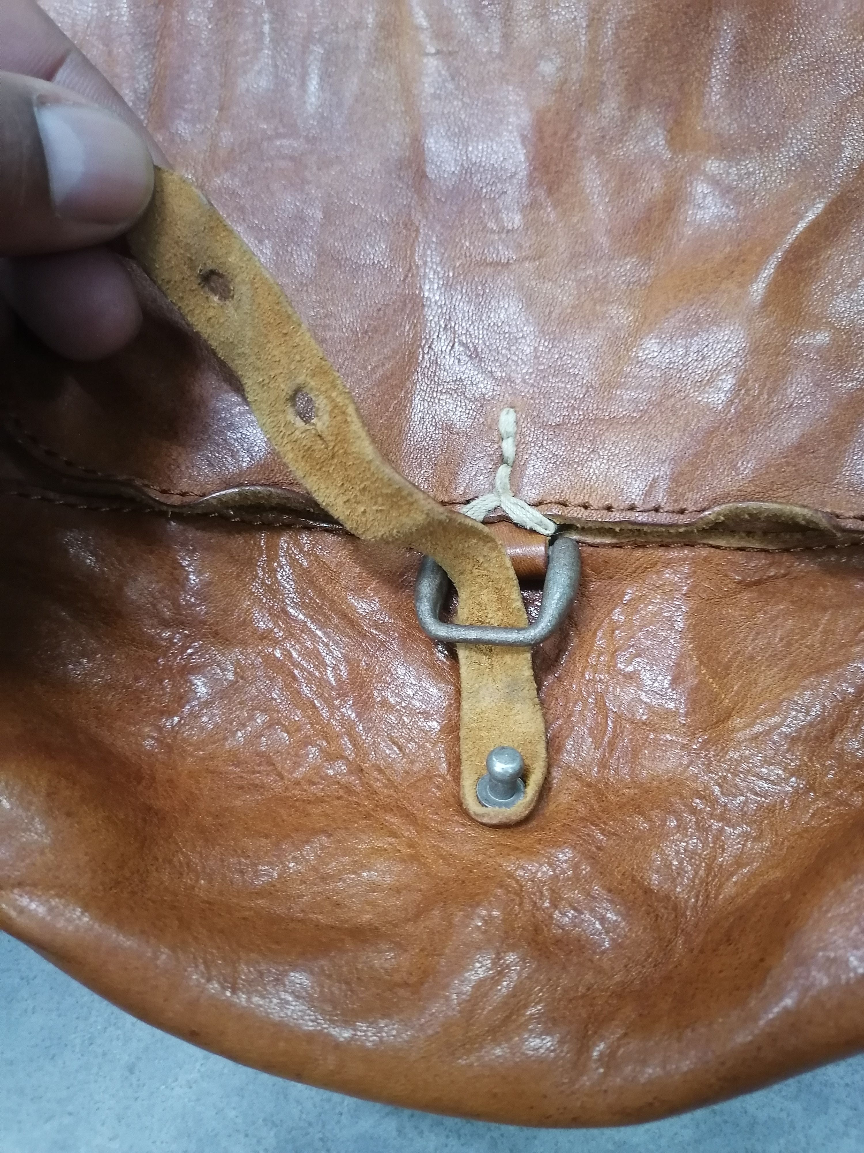 Genuine Leather Tideways Belly Series Real Leather Crossbody / Sling Bag Size ONE SIZE - 7 Thumbnail
