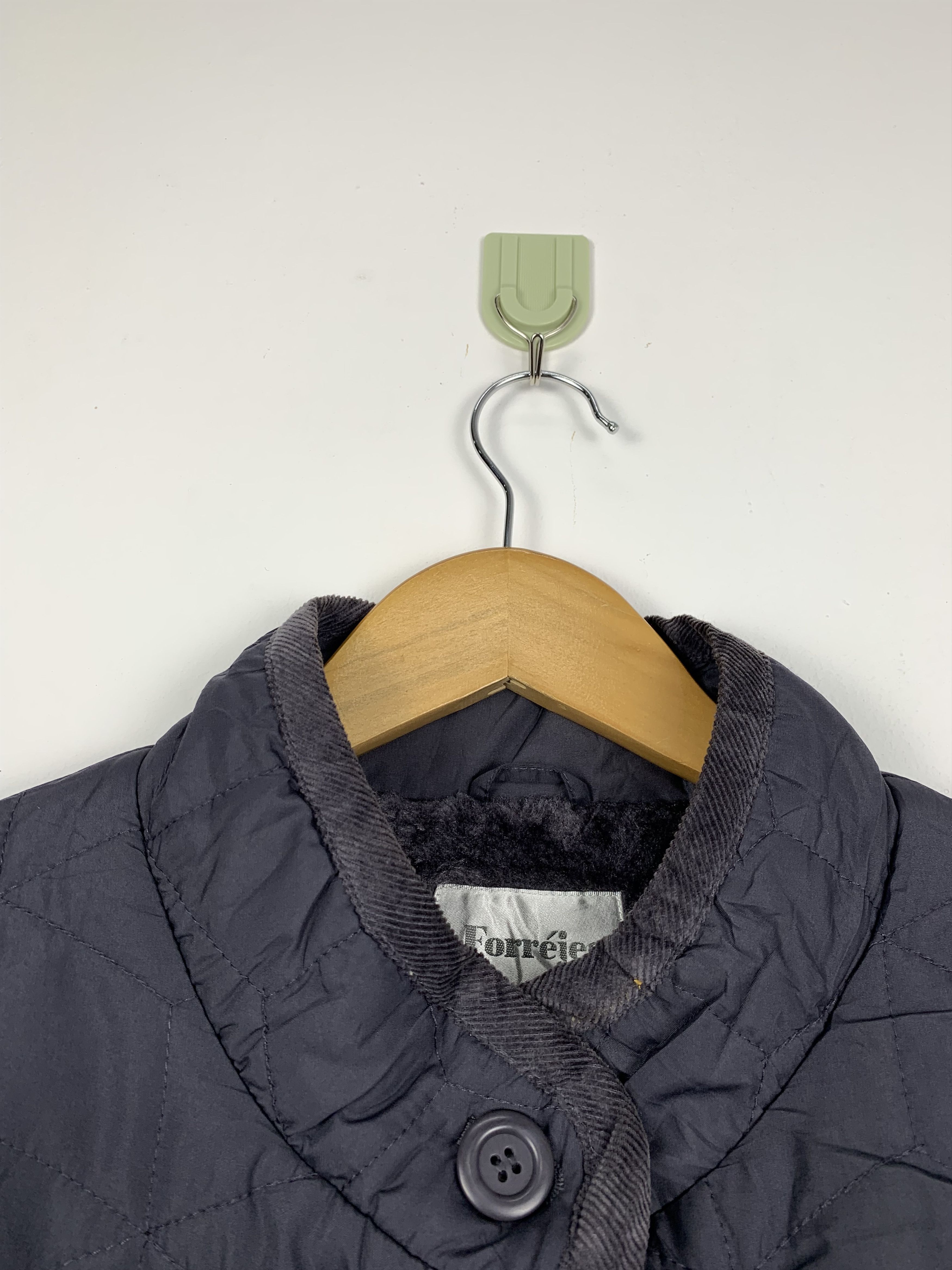 Japanese Brand × Vintage Vintage JAPANESE BRAND Quilted Sherpa Lining Button Up Vests Size US S / EU 44-46 / 1 - 5 Thumbnail