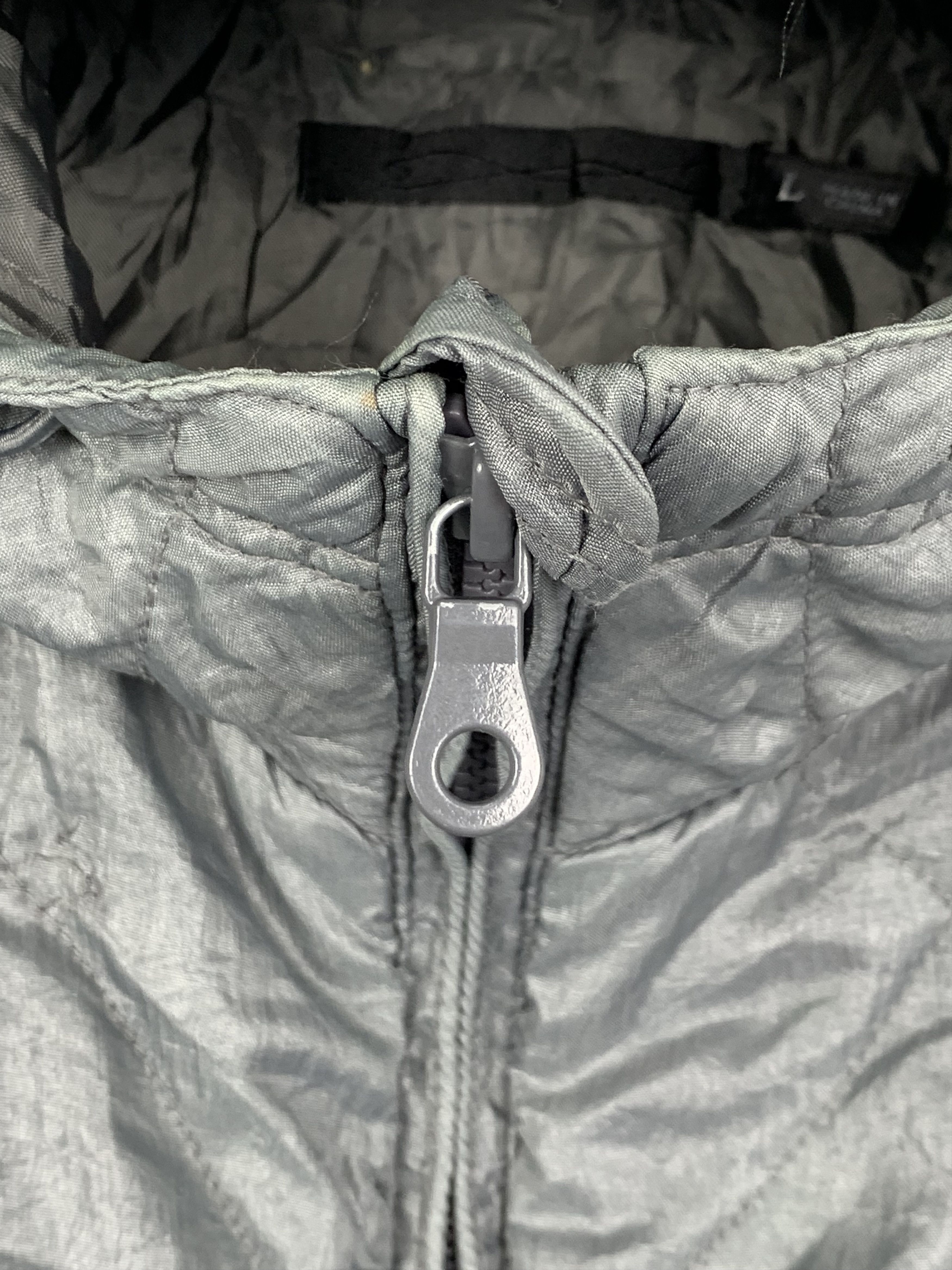 Japanese Brand Vintage UNIQLO Quilted Hoodie Zip Up Vests Size US S / EU 44-46 / 1 - 6 Thumbnail