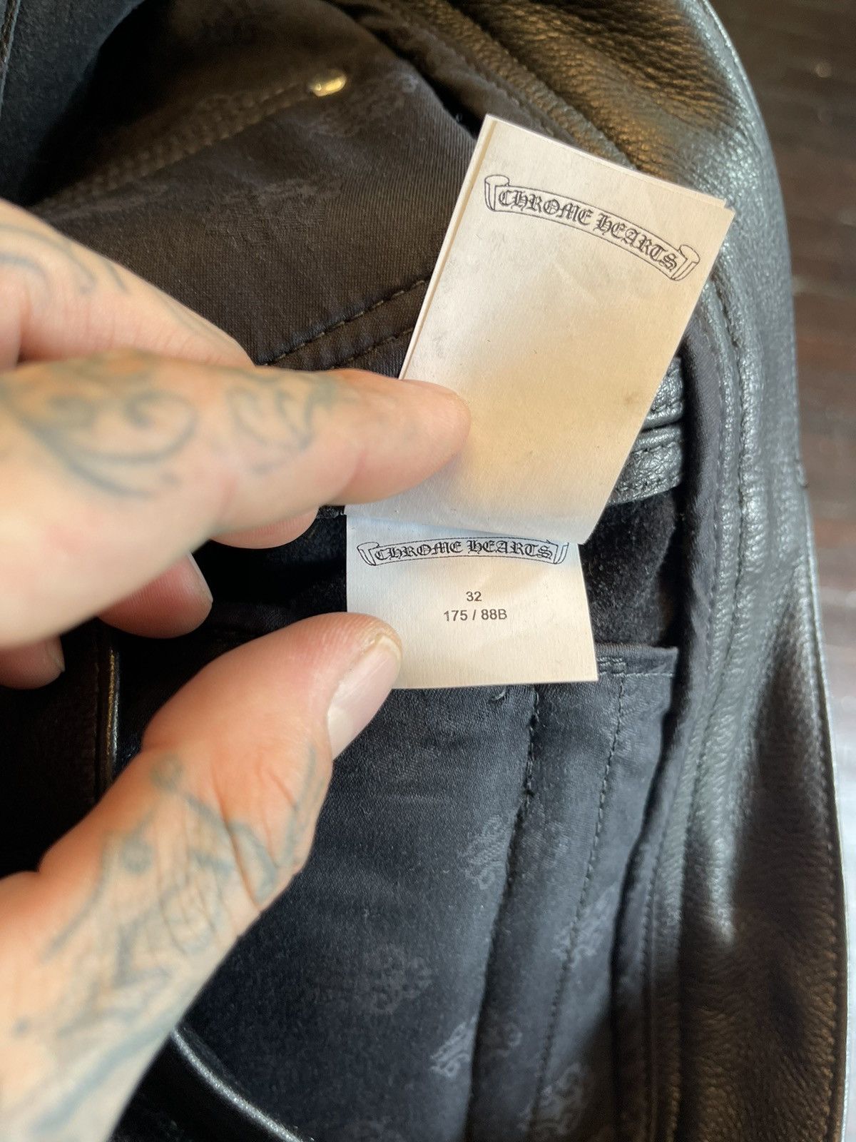 Chrome Hearts Chrome Hearts NEW 2023 Black LEATHER CARGO JEANS 4Gseller Size US 32 / EU 48 - 14 Thumbnail