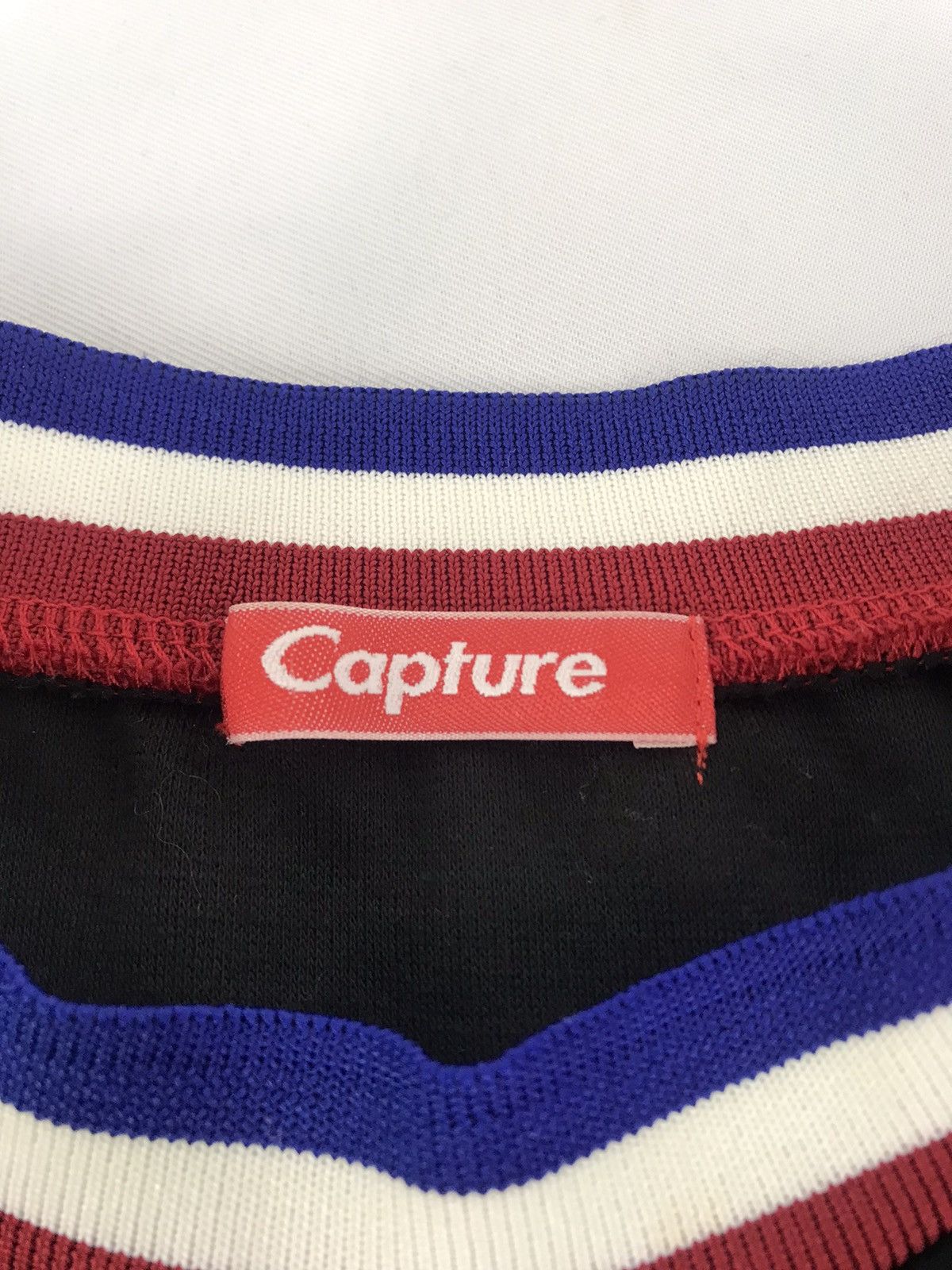 Japanese Brand Capture by Hollywoodmade Spell Out Big Logo Tee T-shirt Size US M / EU 48-50 / 2 - 4 Thumbnail