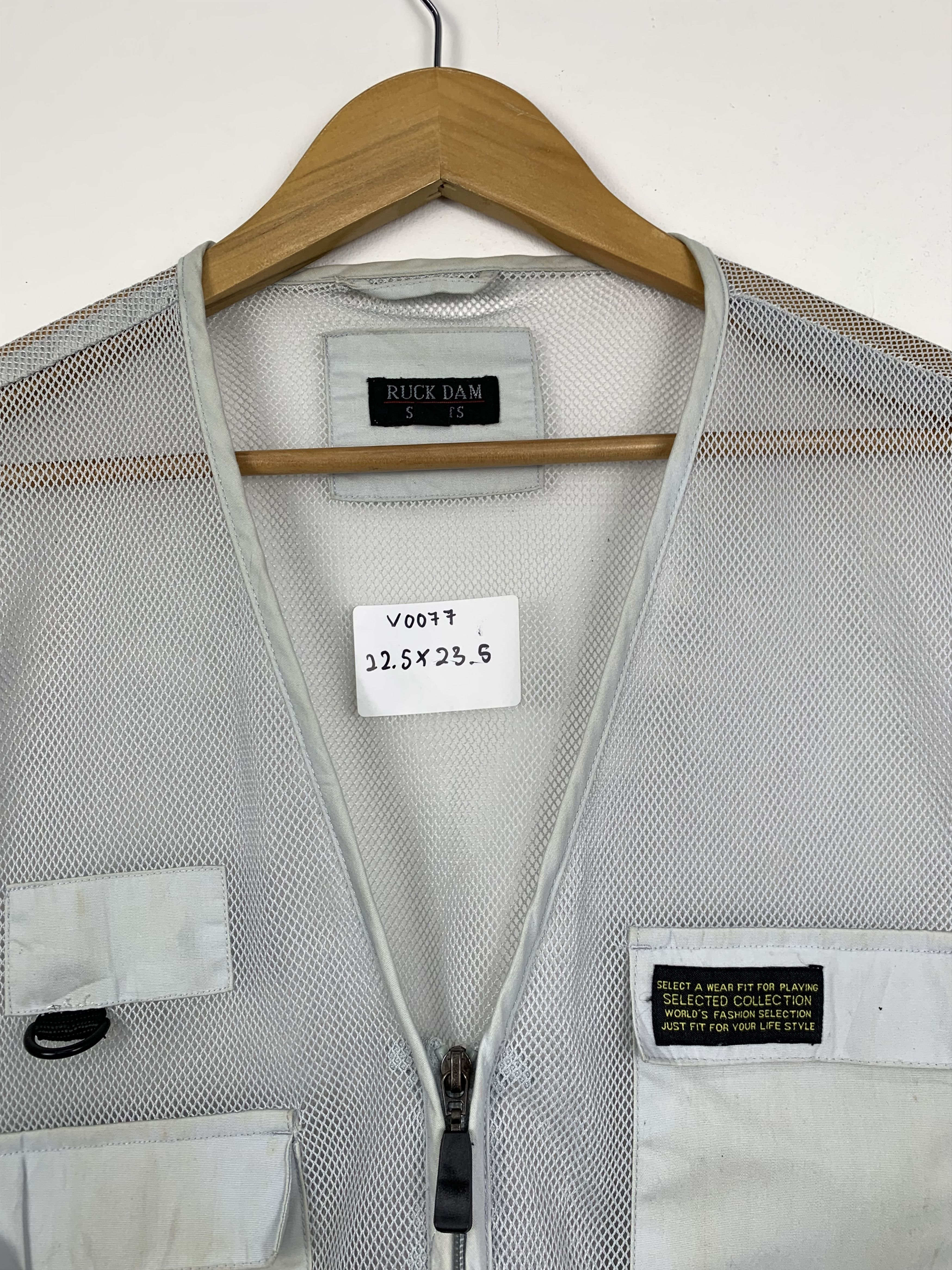 Japanese Brand Vintage JAPANESE BRAND Multi Pocket Fishing Vests Size US S / EU 44-46 / 1 - 7 Thumbnail