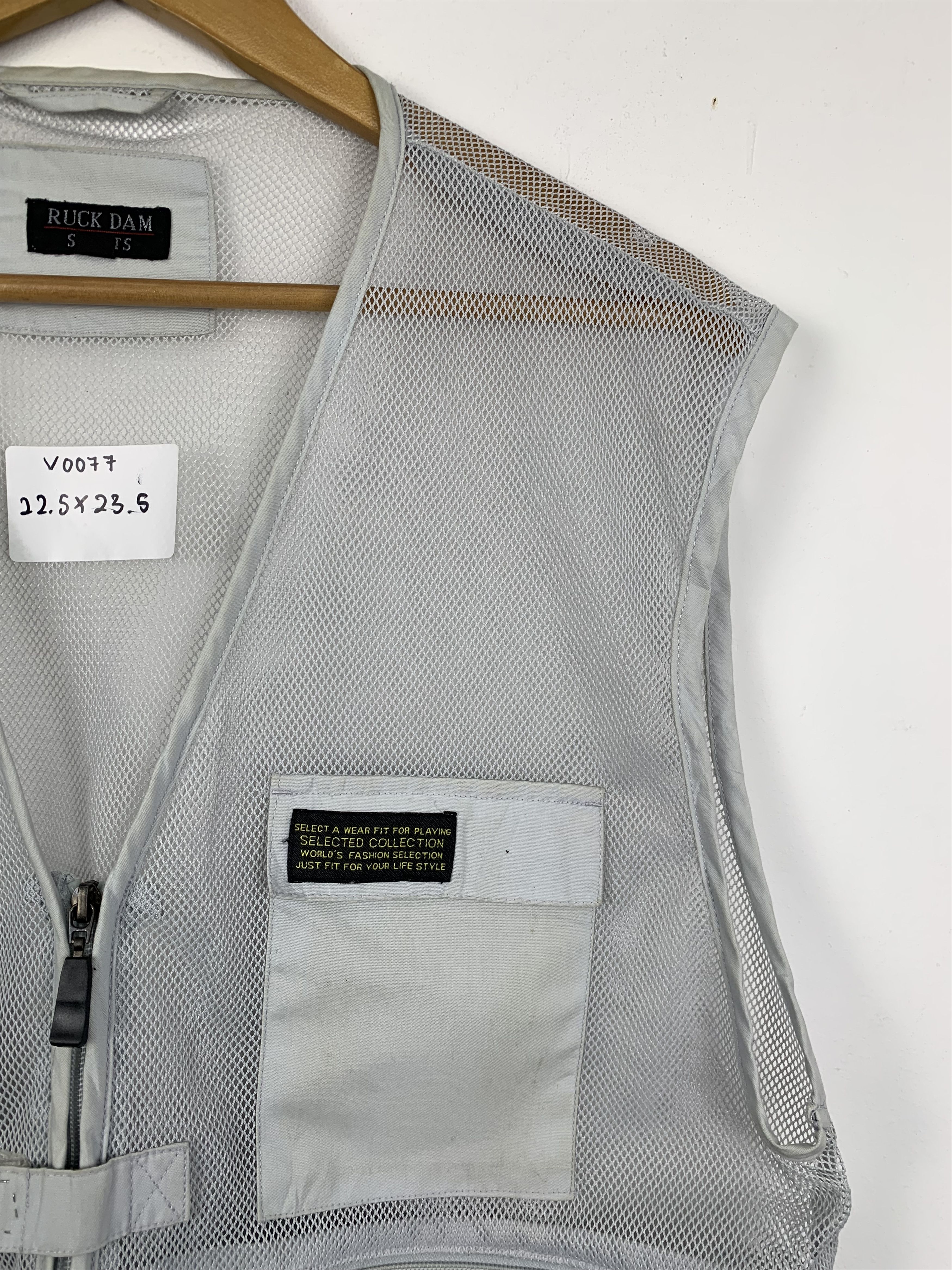 Japanese Brand Vintage JAPANESE BRAND Multi Pocket Fishing Vests Size US S / EU 44-46 / 1 - 4 Thumbnail