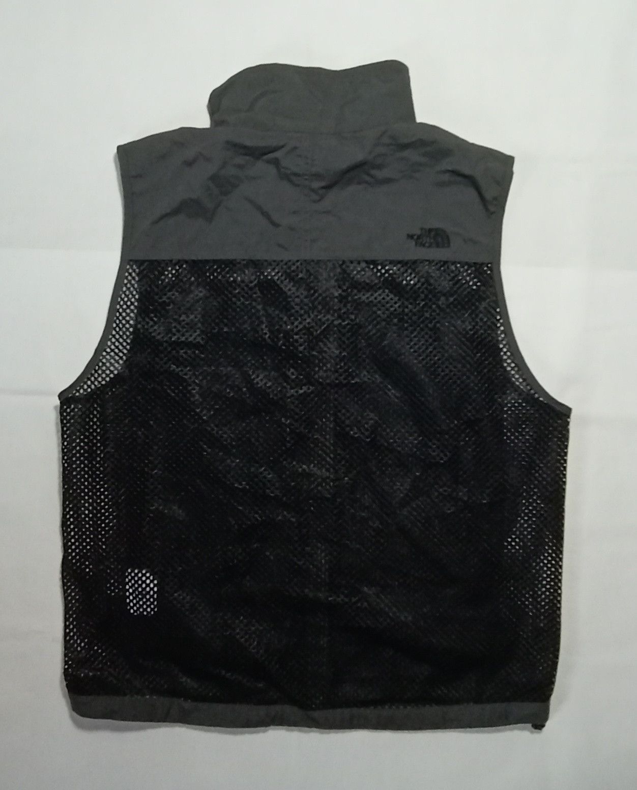 Designer The North Face Sleeveless Zipper Jacket Size US S / EU 44-46 / 1 - 6 Thumbnail