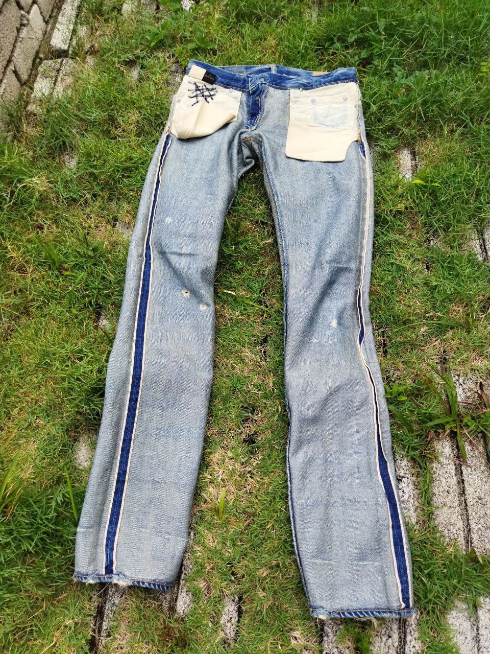 Hysteric Glamour Vintage Hysteric glamour Kinky Selvedge Distressed Jeans Size US 30 / EU 46 - 13 Thumbnail