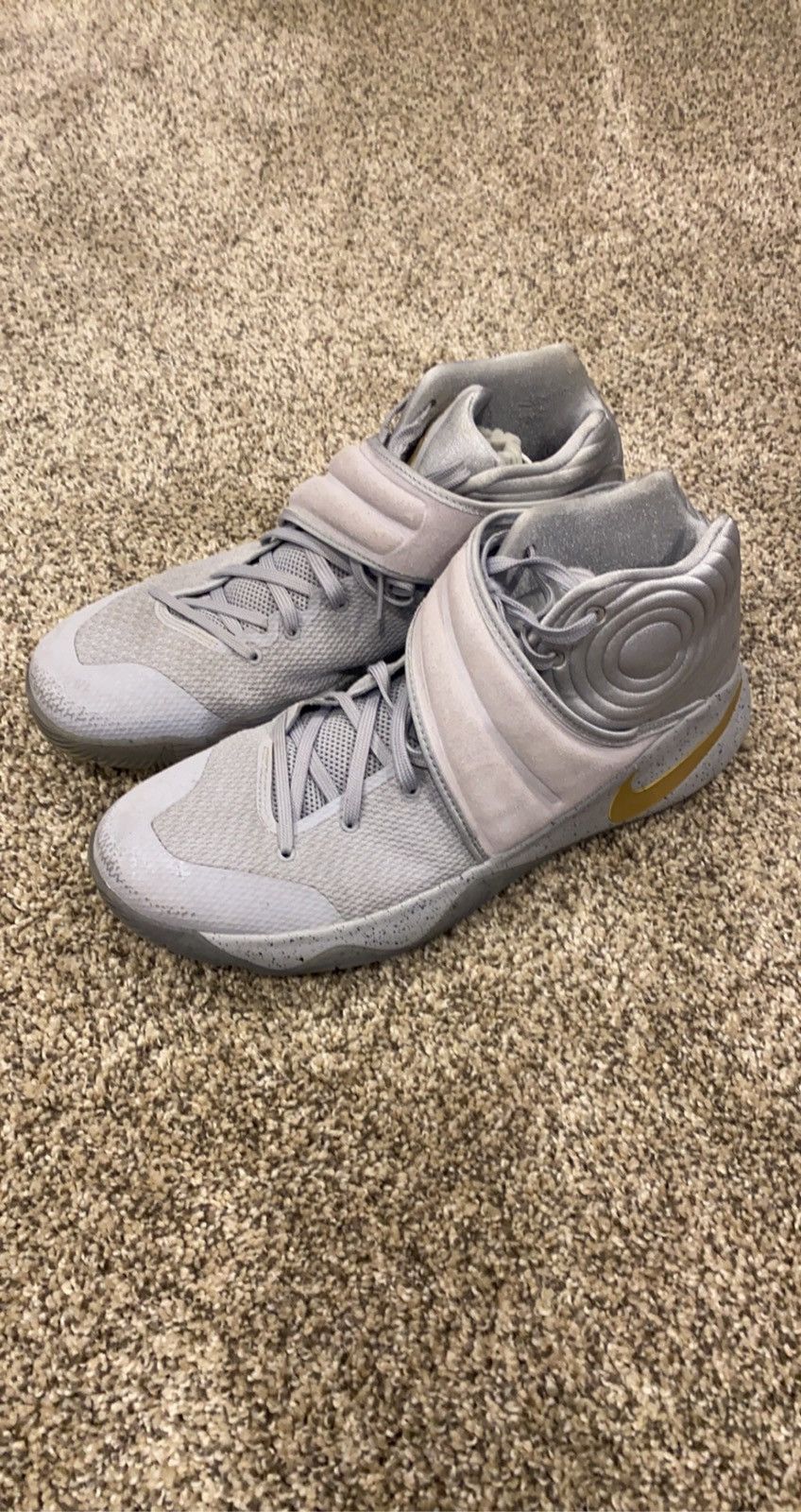 Nike Kyrie 2 Battle Grey 2016 Size US 13 / EU 46 - 1 Thumbnail