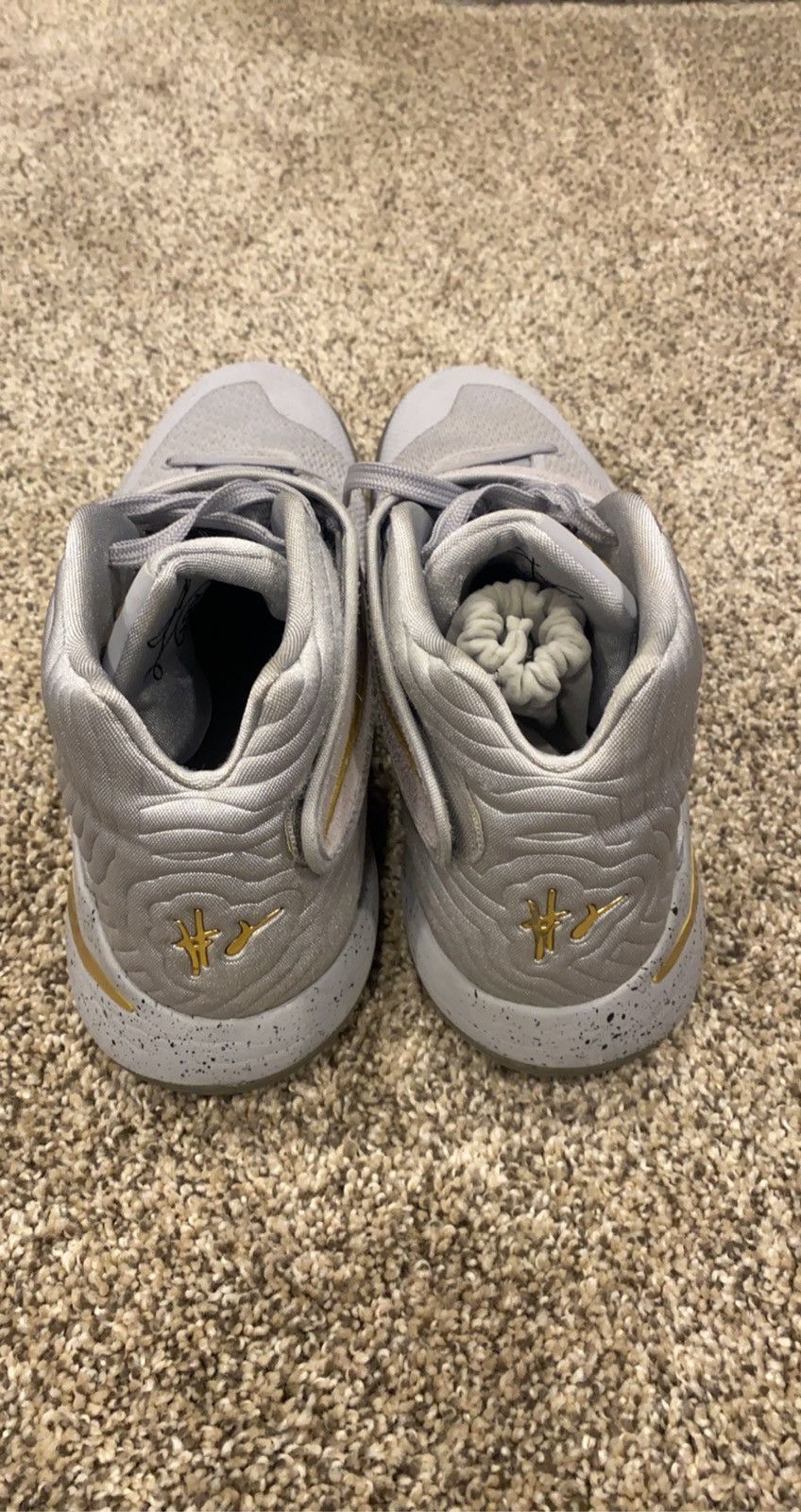 Nike Kyrie 2 Battle Grey 2016 Size US 13 / EU 46 - 3 Thumbnail