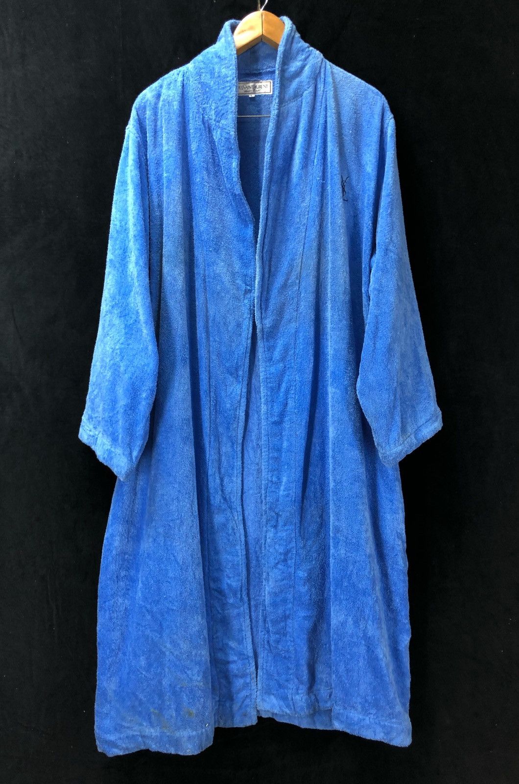 YVES SAINT LAURENT BATH CLOSE PYJAMAS cw21