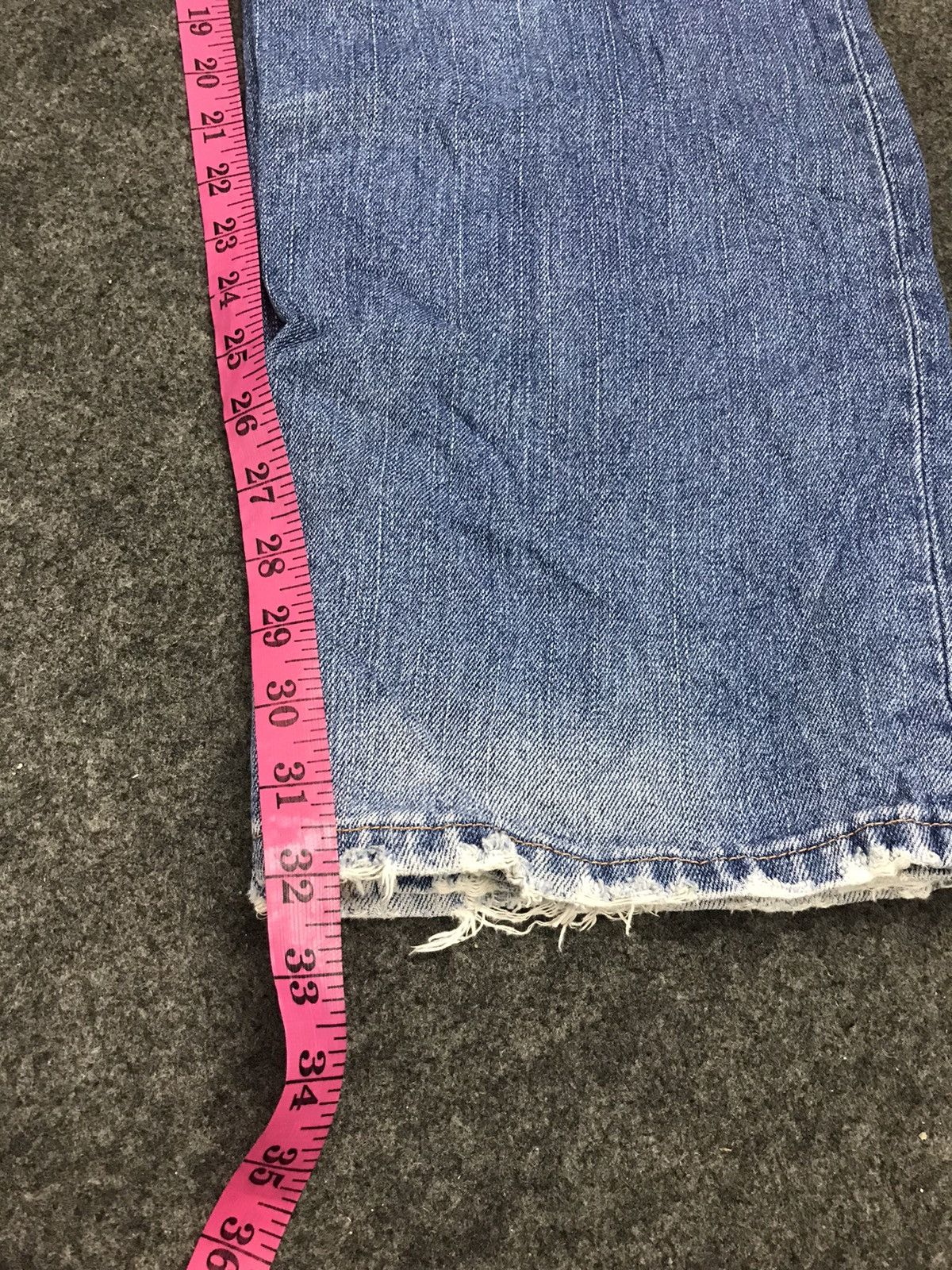 Levi's Vintage Levi Strauss & Co Lot 553 Distressed Denim Jeans Size US 33 - 10 Thumbnail