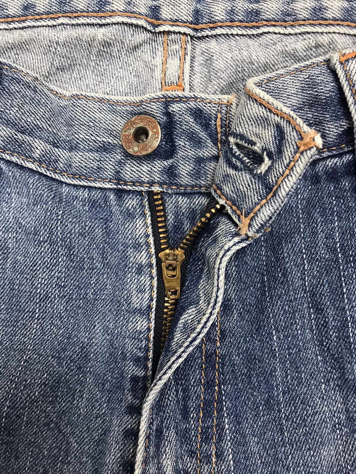 Levi's Vintage Levi Strauss & Co Lot 553 Distressed Denim Jeans Size US 33 - 4 Thumbnail