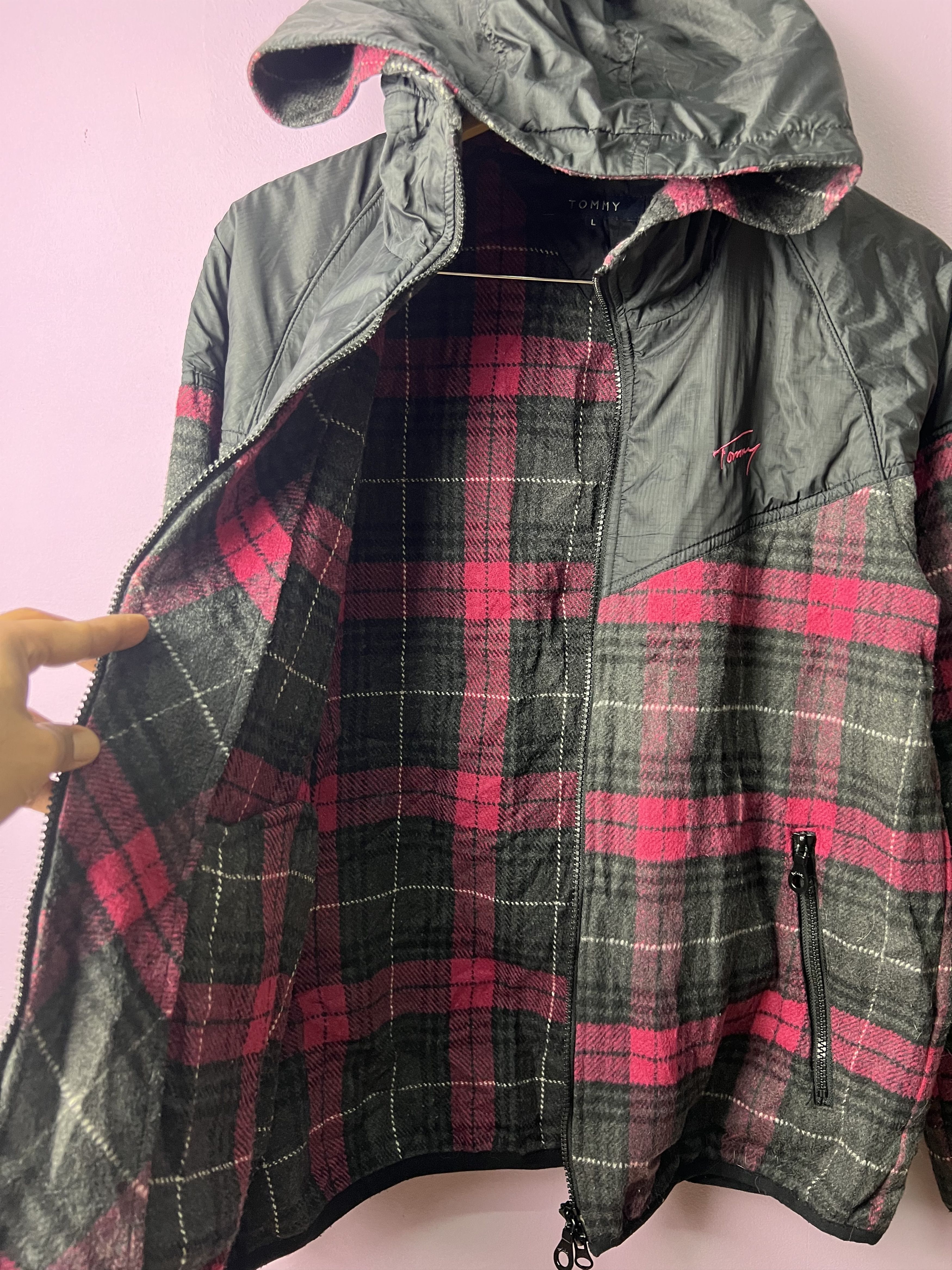 Tommy Jeans 🔥Vintage Tommy Checkered Jackets Size US S / EU 44-46 / 1 - 15 Thumbnail