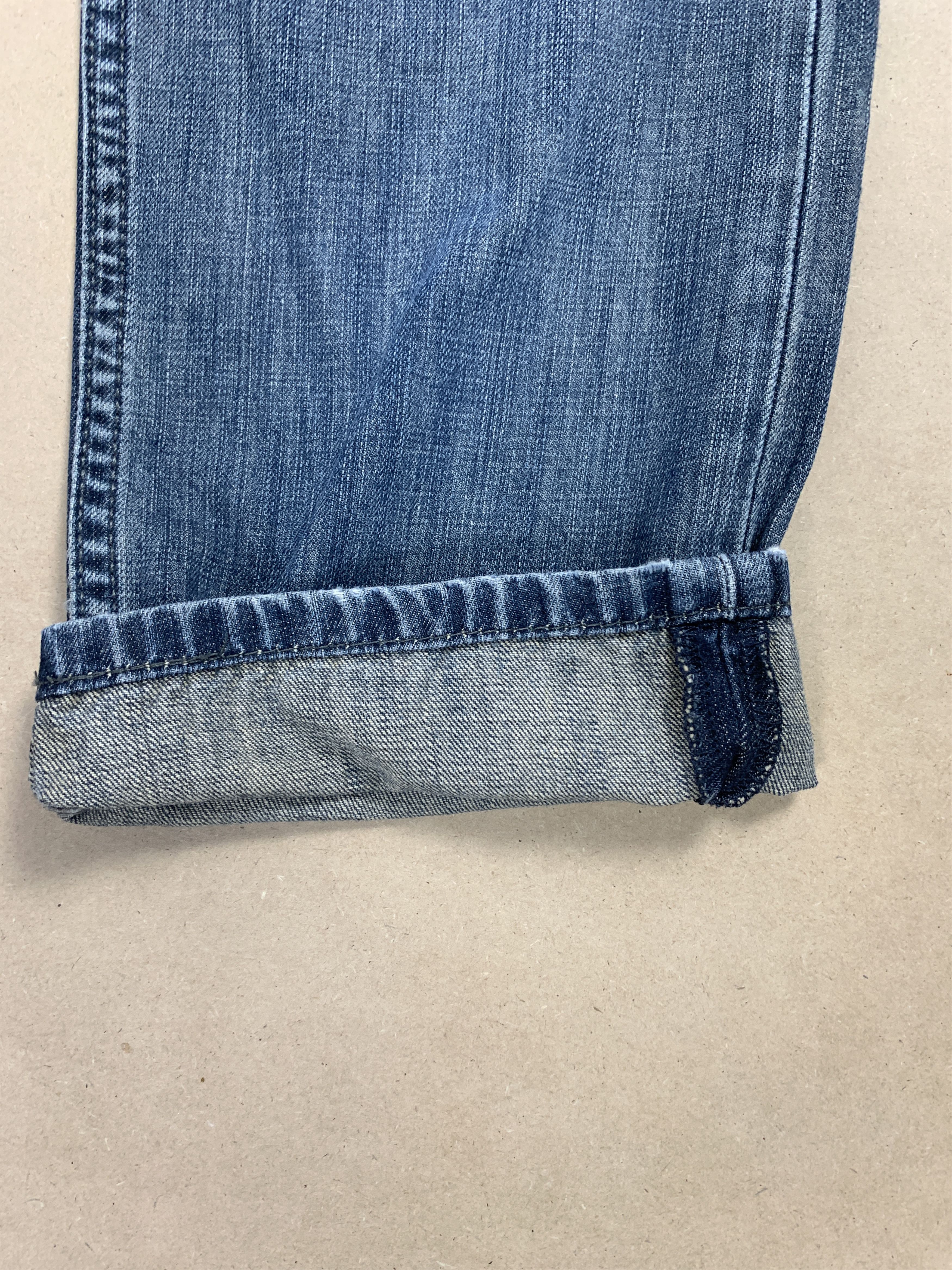Levi's Vintage LEVI'S 514 Distressed Straight Cut Mid Wash Jeans Size US 28 / EU 44 - 4 Thumbnail