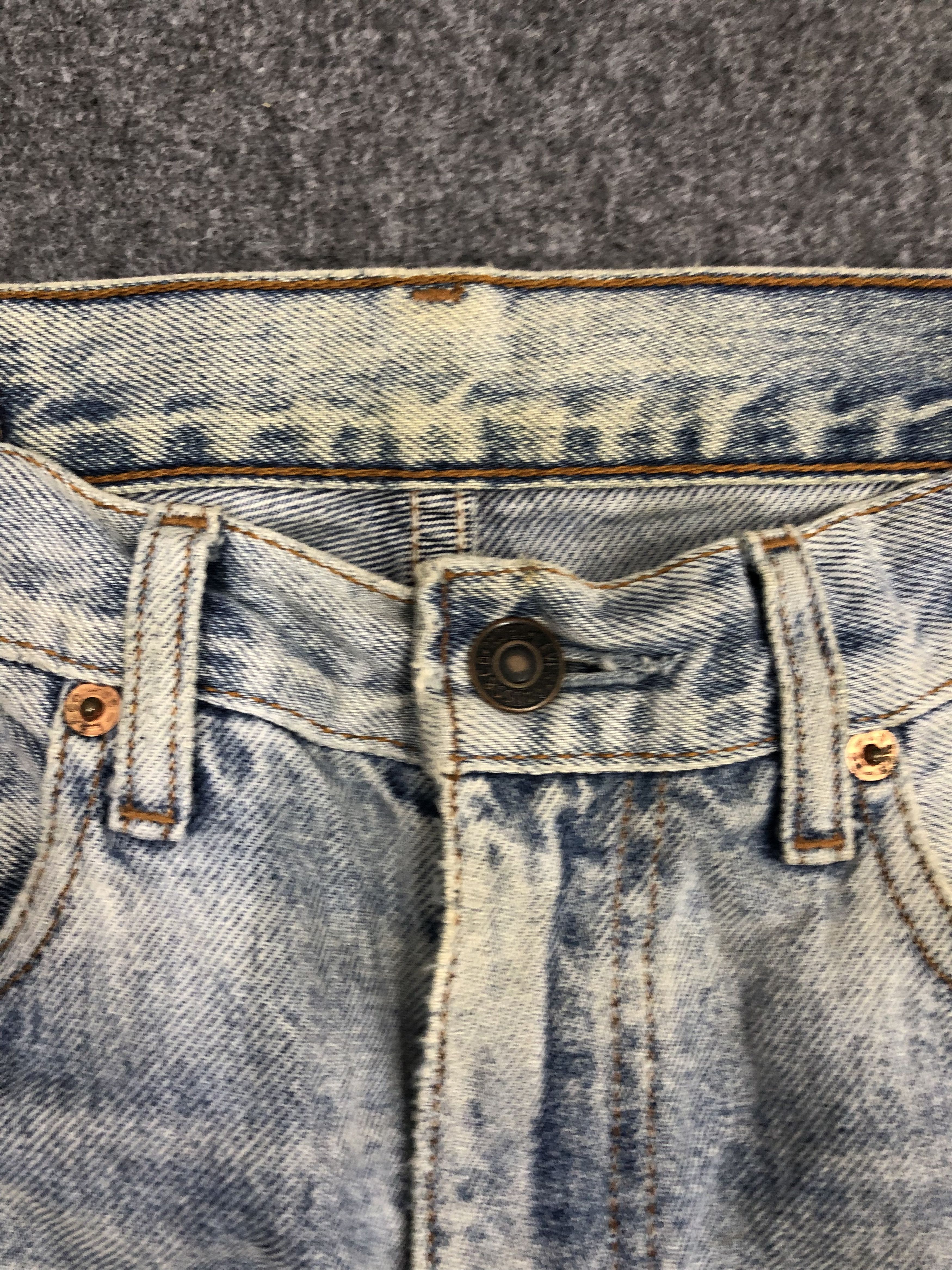 Levi's Vintage Levis 508 Lightwash Jeans DP0942 Size US 32 / EU 48 - 7 Thumbnail