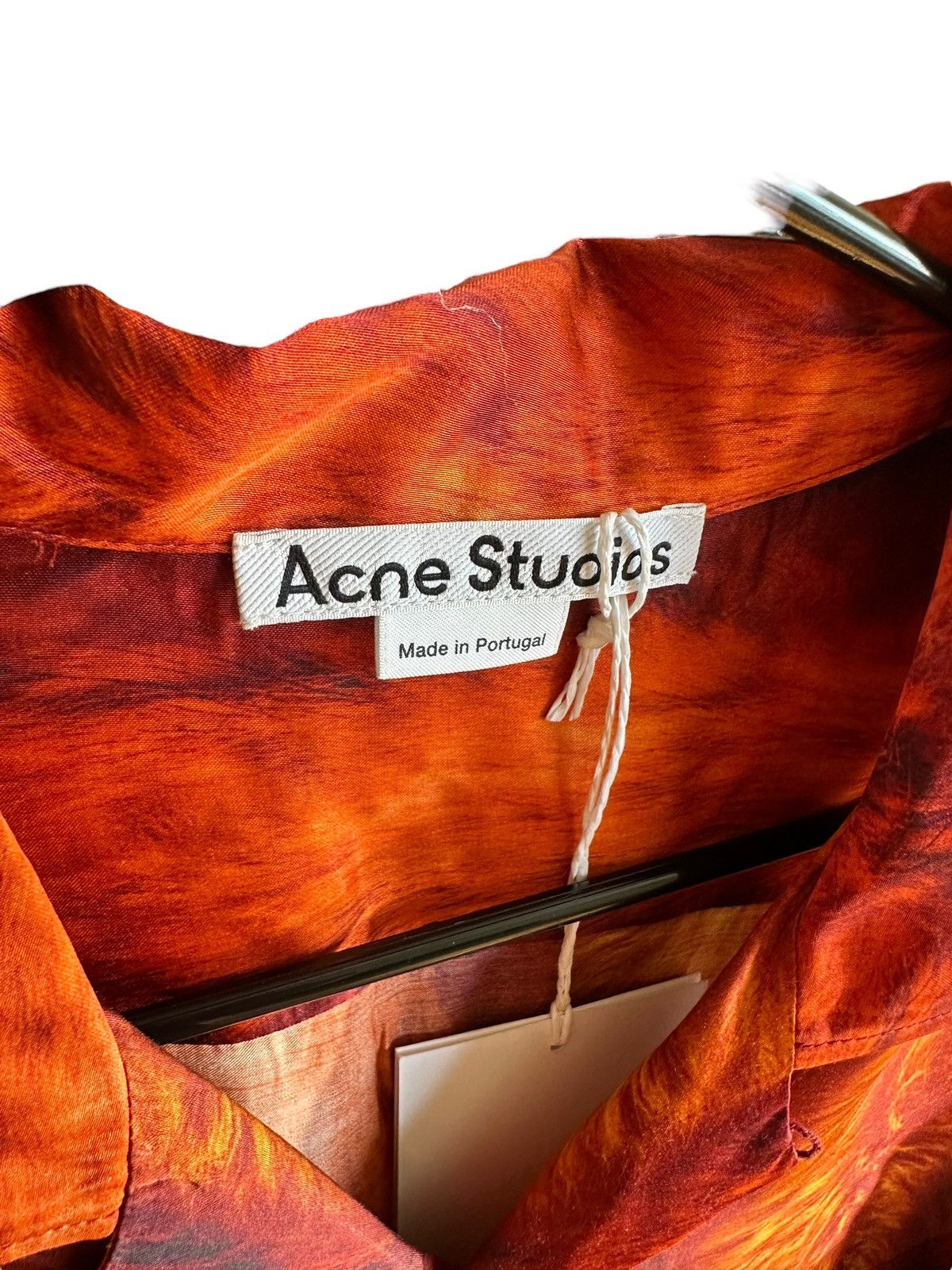 Acne Studios Sz50 Viscose Red Fur Print Shirt Size US L / EU 52-54 / 3 - 7 Thumbnail