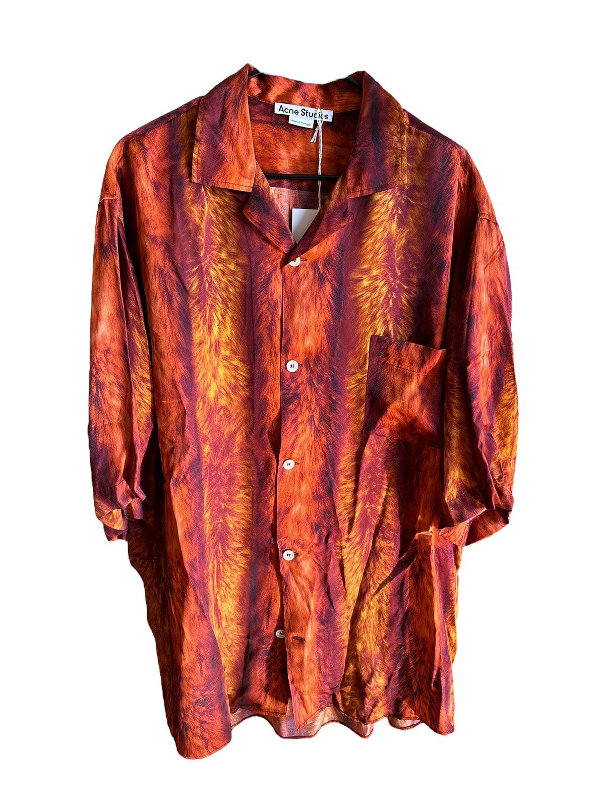 Acne Studios Sz50 Viscose Red Fur Print Shirt Size US L / EU 52-54 / 3 - 2 Thumbnail