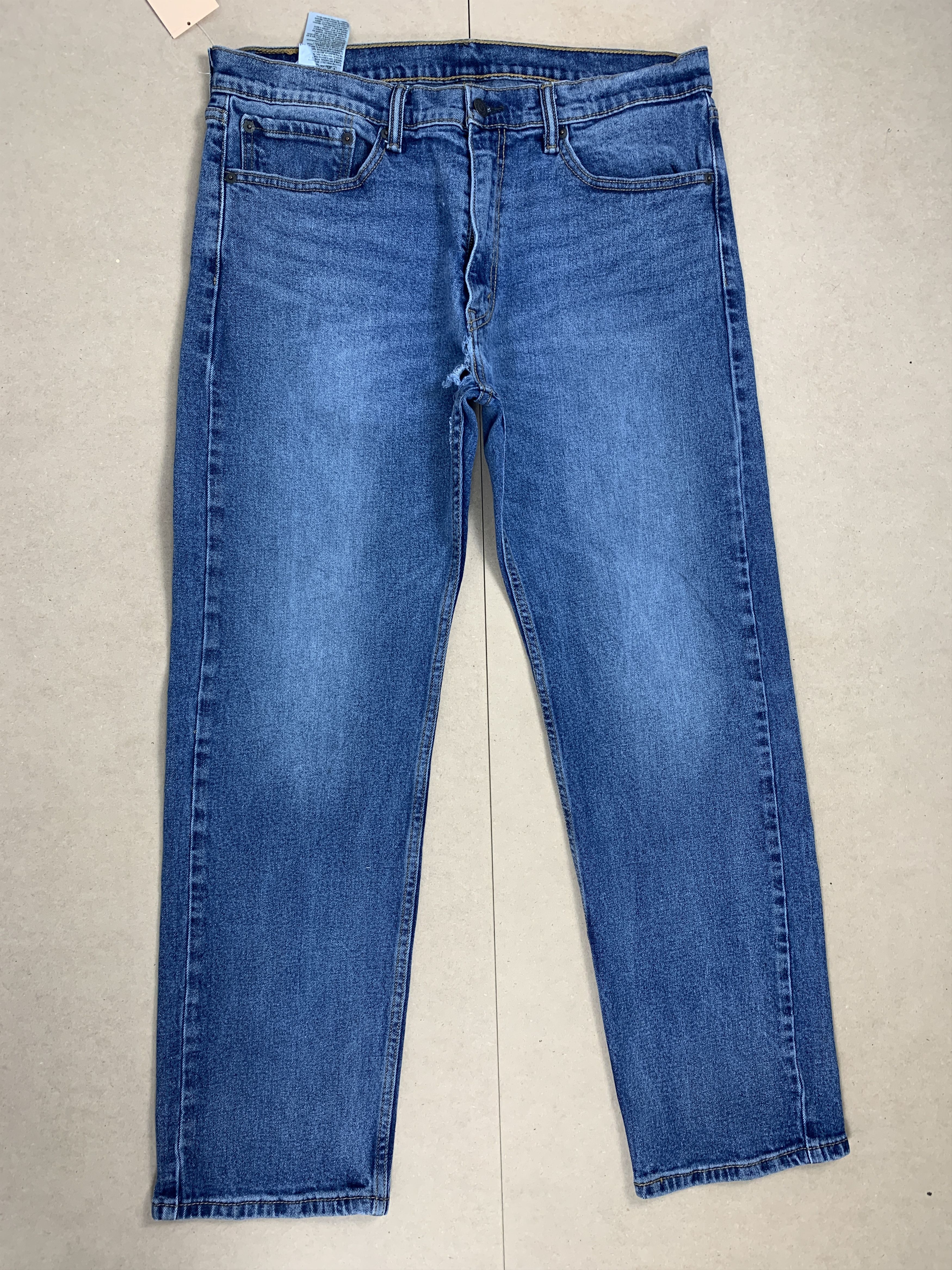 Levi's Vintage LEVI'S 505 Faded Mid Wash Straight Cut Jeans Size US 35 - 2 Thumbnail