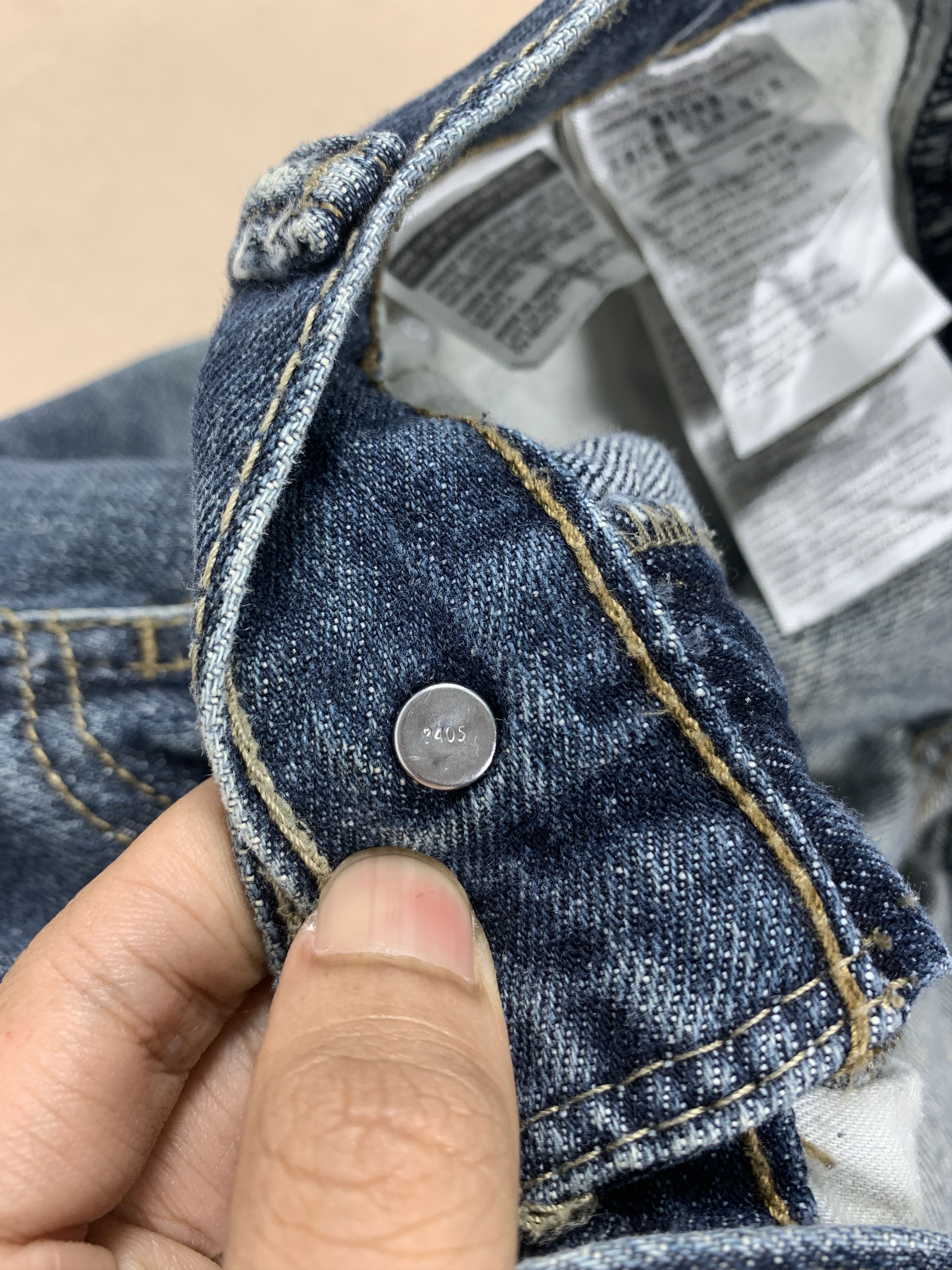 Levi's Vintage LEVI'S 527 Boot Cut Faded Distressed Jeans P0159 Size US 30 / EU 46 - 22 Thumbnail