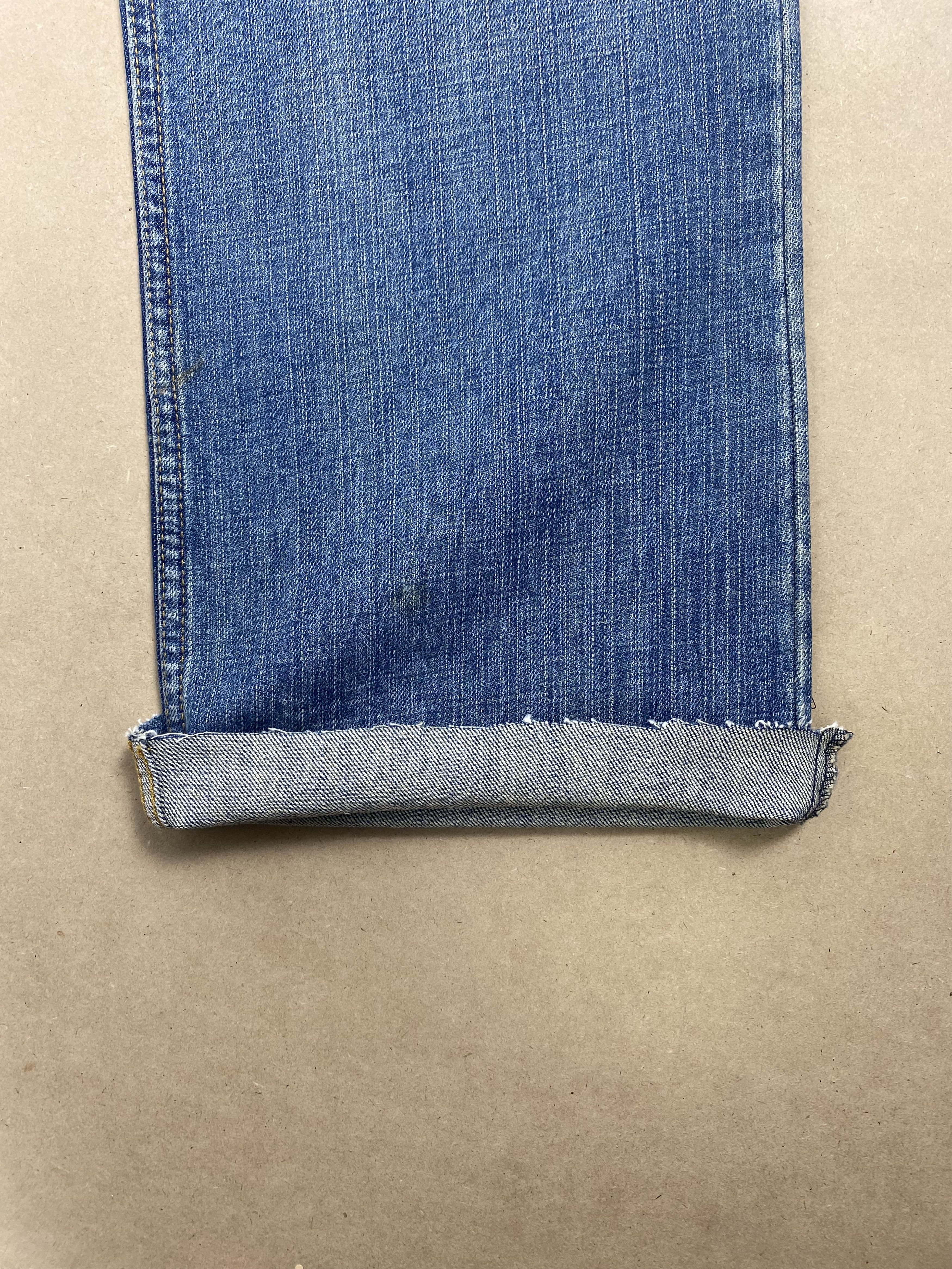 Levi's × Vintage Vintage LEVI'S 527 Bootcut Distressed Faded Mid Wash Jeans Size US 35 - 4 Thumbnail