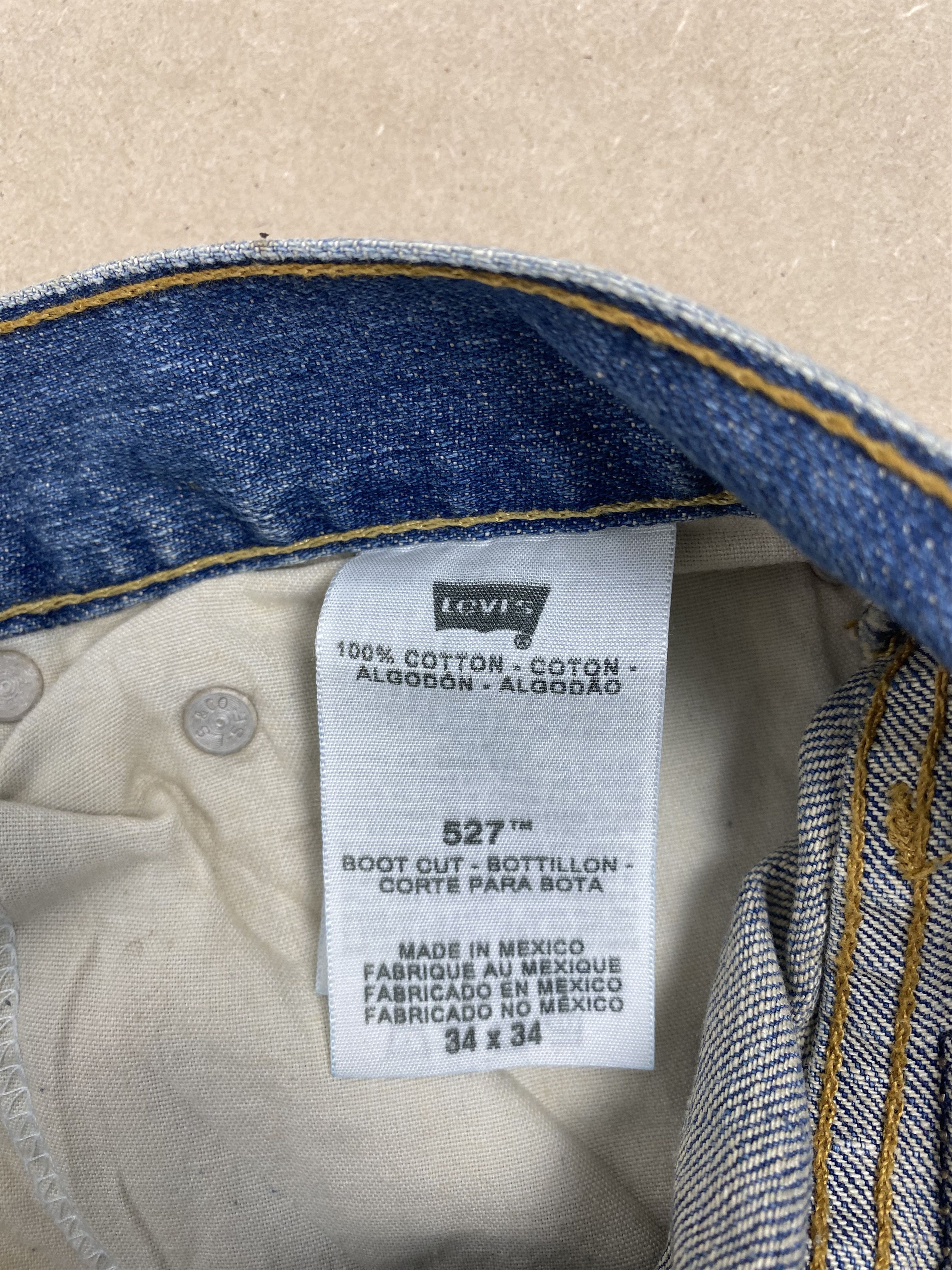 Levi's × Vintage Vintage LEVI'S 527 Bootcut Distressed Faded Mid Wash Jeans Size US 35 - 9 Thumbnail