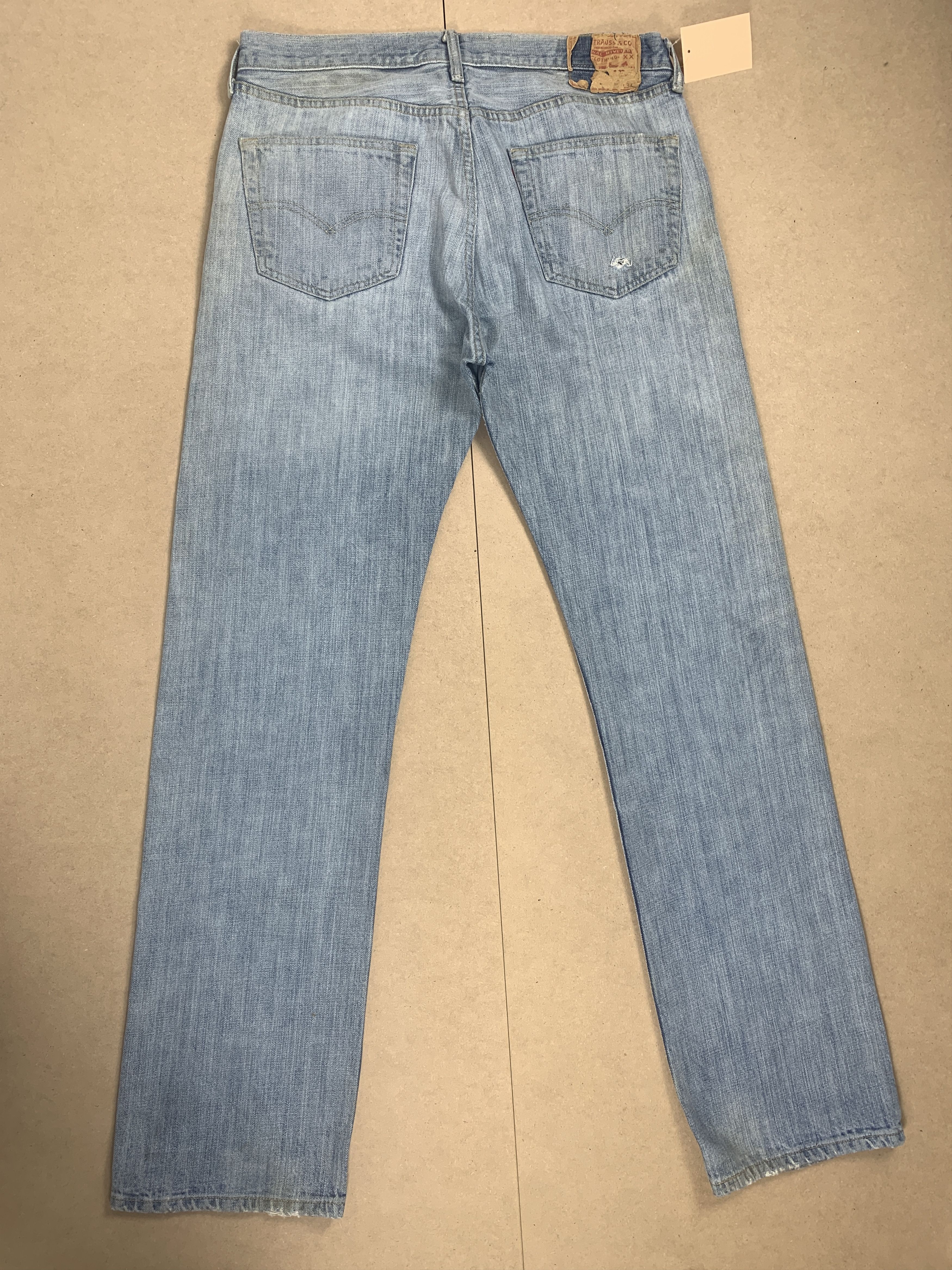 Levi's Vintage 90s LEVI'S 501 Distressed Faded Jeans P0331 Size US 34 / EU 50 - 9 Thumbnail