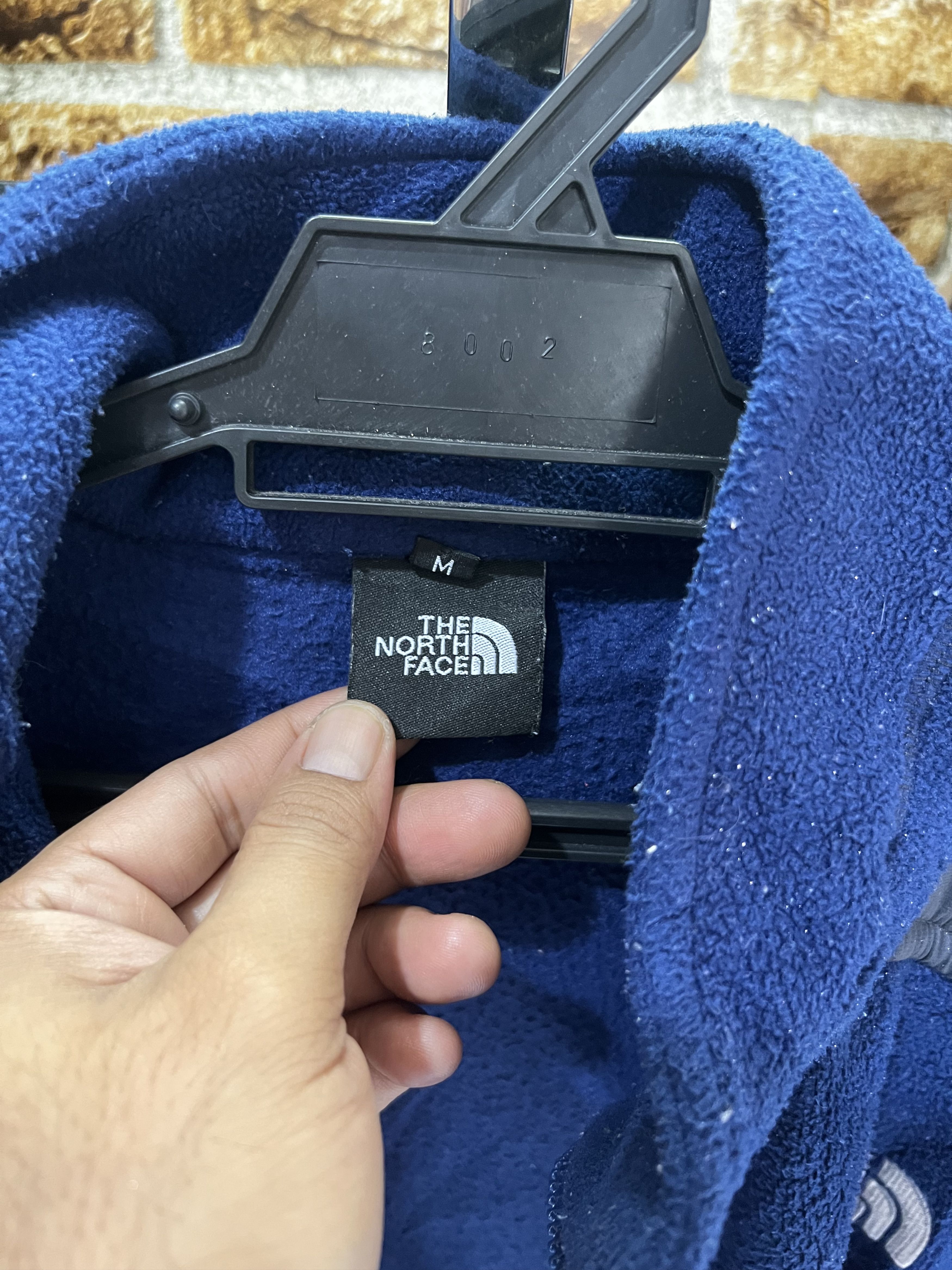 The North Face 🔥Shoulder Patch The North Face Zipper Fleece Jackets Size US M / EU 48-50 / 2 - 11 Thumbnail