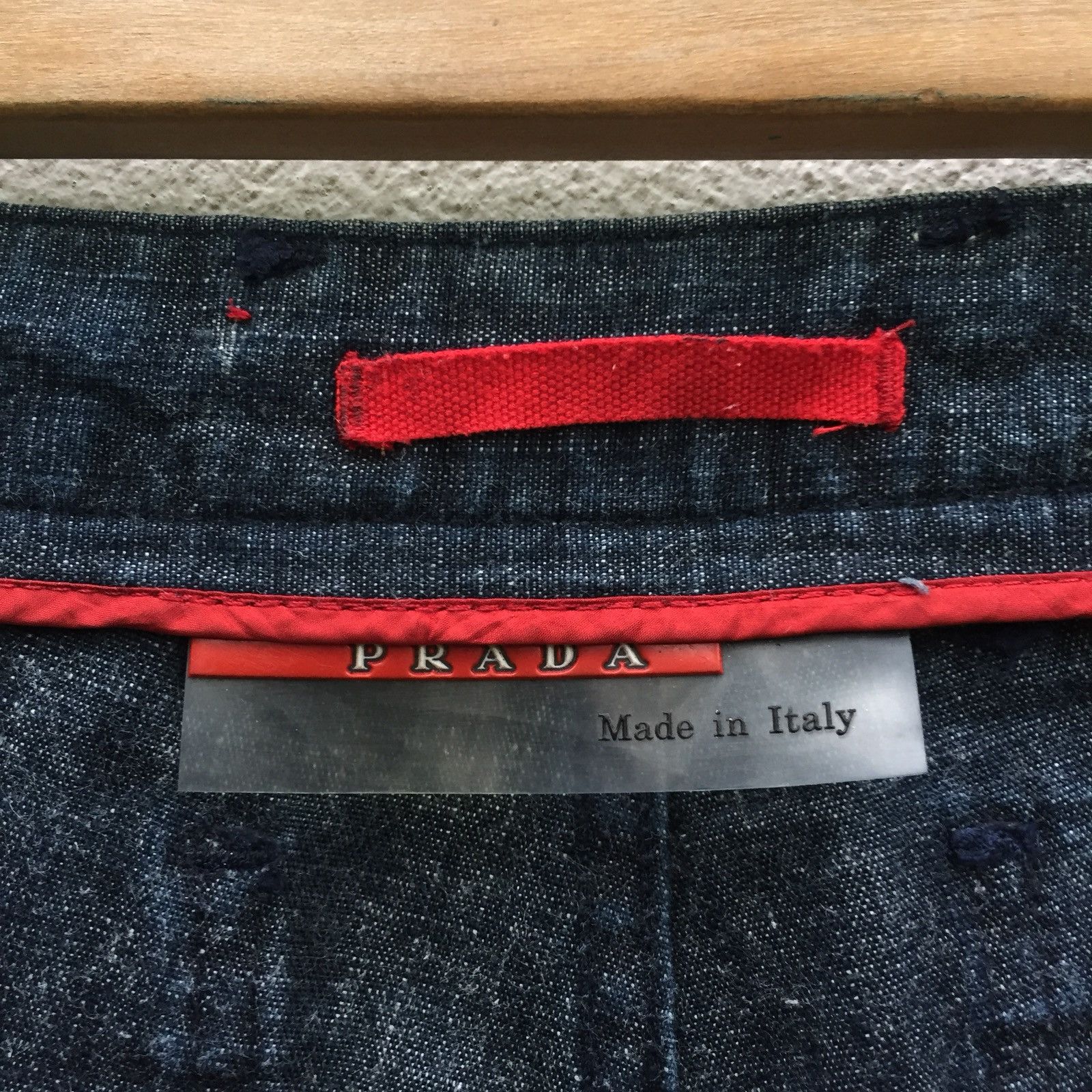 Prada OG Prada Milano 🇮🇹 US Navy Straight Cut Denim Pants Size US 29 - 7 Thumbnail