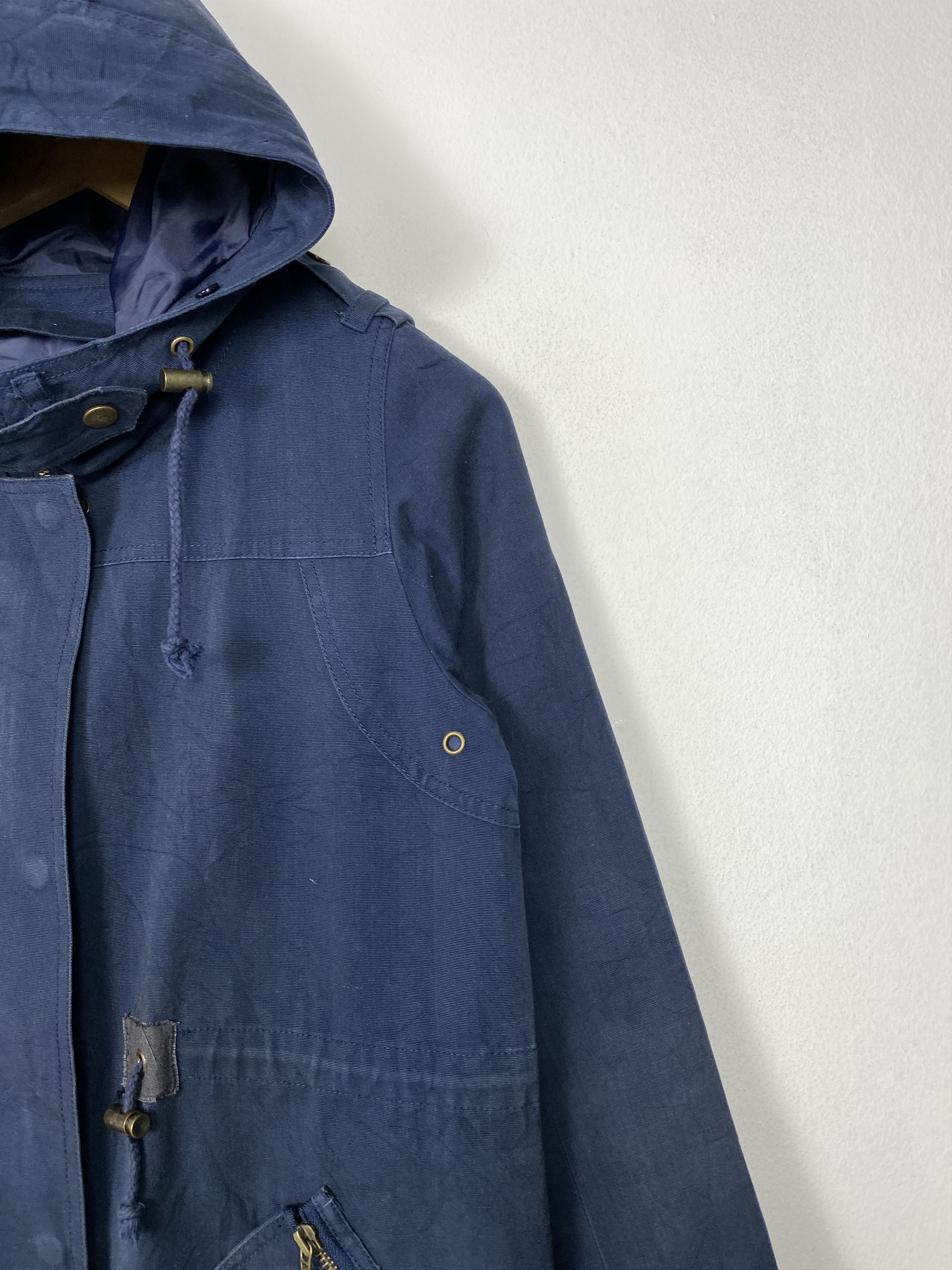 Japanese Brand Vintage Japanese Brand Hoodie Jacket J1523 Size US S / EU 44-46 / 1 - 3 Thumbnail