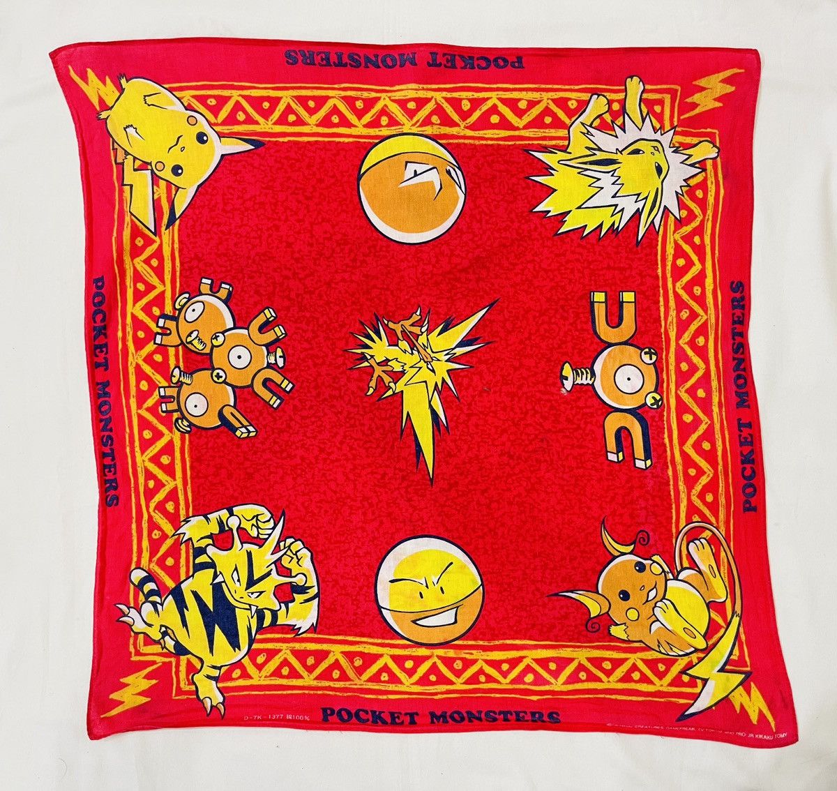 Nintendo × Pokemon POKEMON HANDKERCHIEF NECKERCHIEF BANDANA Size ONE SIZE - 1 Thumbnail