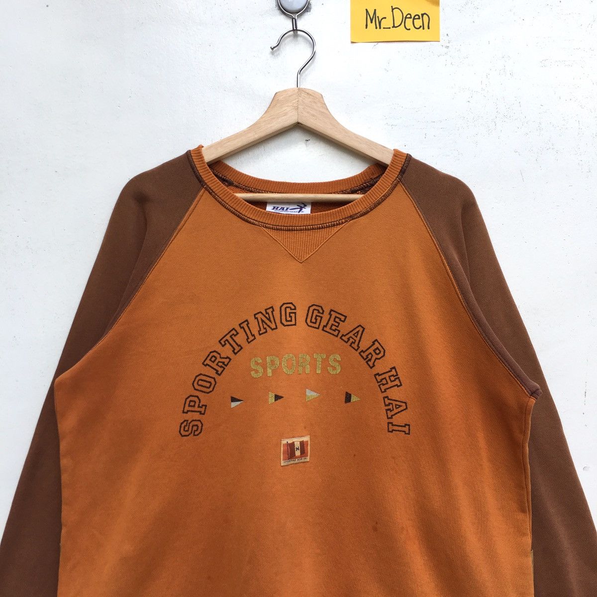 Hai Sporting Gear Vintage Rare Design Hai Sporting Gear Longsleeve Shirt Size US L / EU 52-54 / 3 - 1 Thumbnail