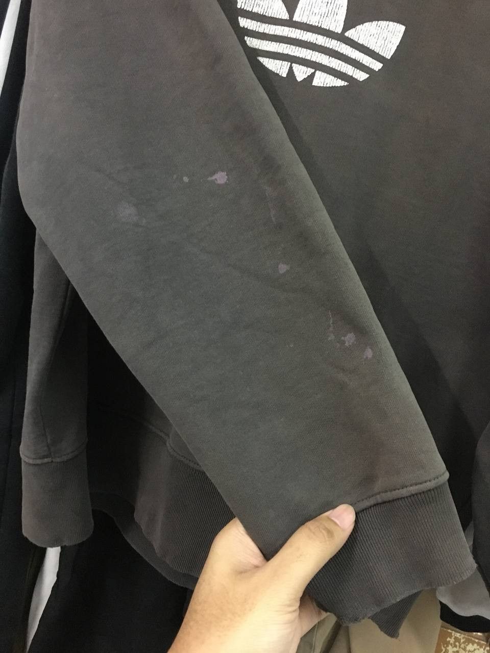 Adidas × Vintage Vintage Y2k Adidas Centre Big Logo Crewneck Sweatshirt Size US L / EU 52-54 / 3 - 5 Thumbnail