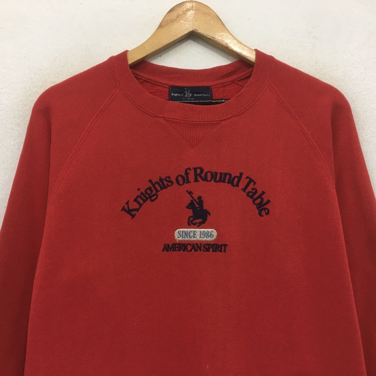 Vintage Vintage KRT Sweatshirt Crewneck Knights Of Round Table USA Size US M / EU 48-50 / 2 - 3 Thumbnail