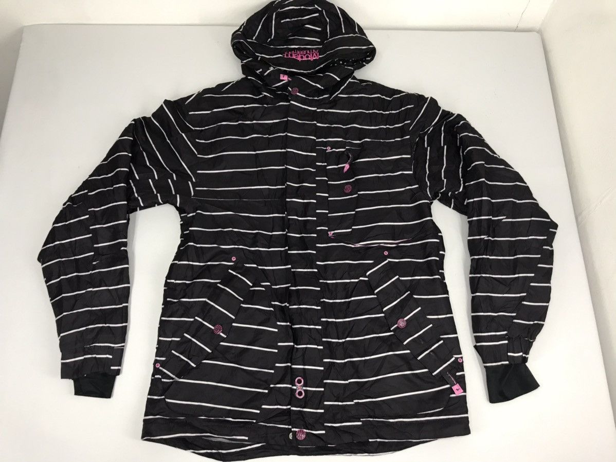 Modern Amusement Modern Amusement Windbreaker Sweatshirt Hoodies Skate Size US M / EU 48-50 / 2 - 1 Thumbnail