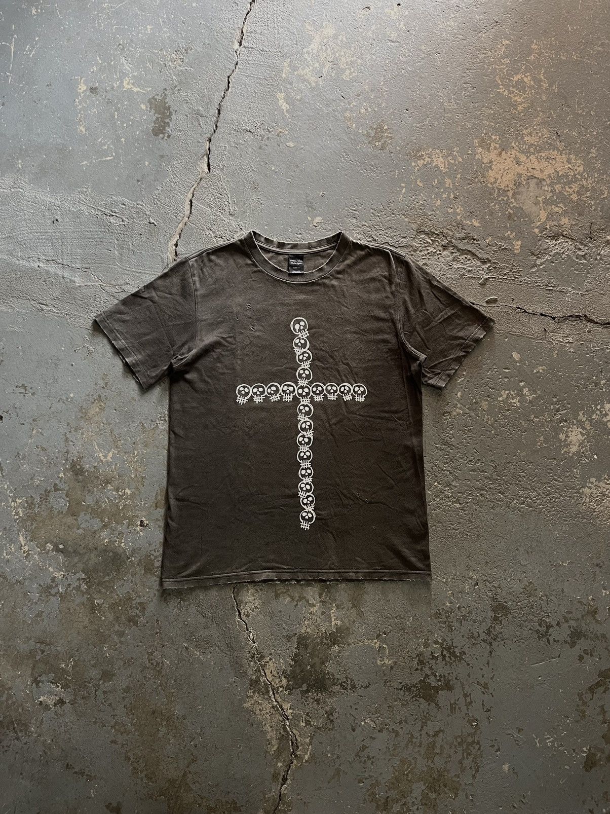 image of Number N Ine x Takahiromiyashita The Soloist Ss05 “Night Crawler” Skull Cross Distressed Tee in Bro