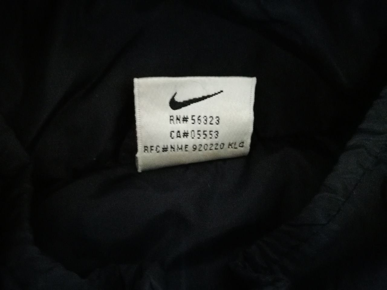 Nike × Vintage Padded vintage nike jacket with logo on the back Size US M / EU 48-50 / 2 - 6 Thumbnail