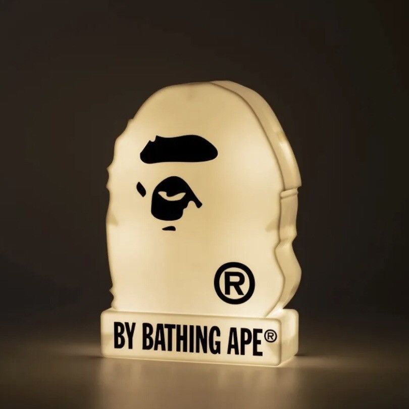 Bape 🔥OG BAPE BATHING APE SS23 COLLECTOR Magazine Table Lamp Size ONE SIZE - 2 Thumbnail